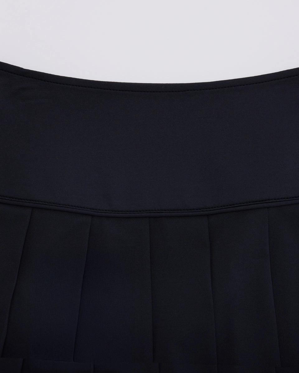 Gathered waist Tonal Layering Fair Liar Performance Pleated Skirt - Black