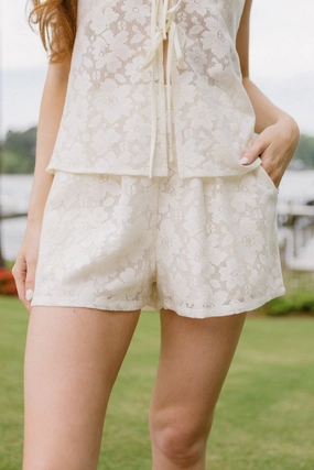 Chantilly Shorts Stretchy Waist