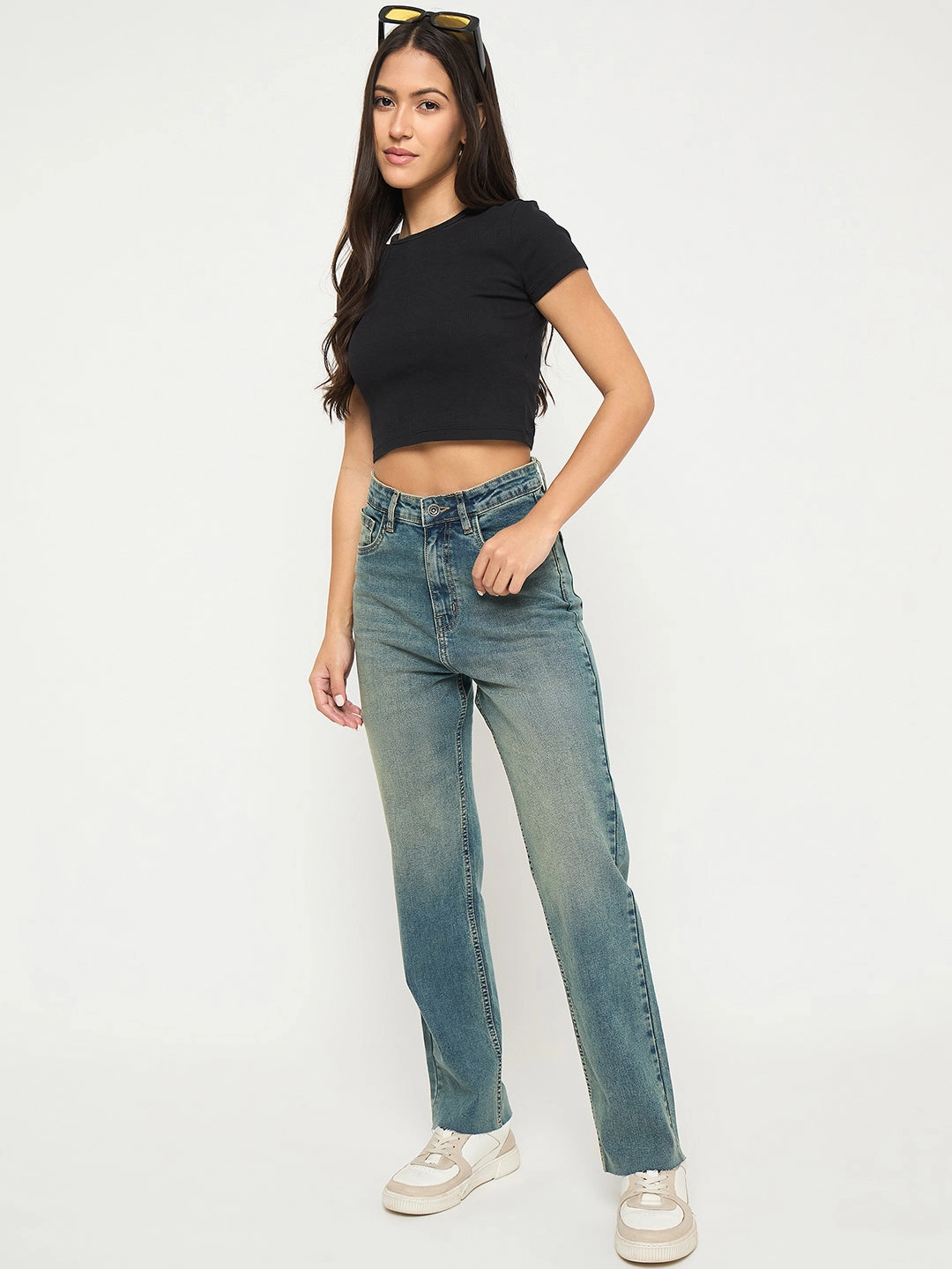 Bartack Stitching Loose Textured Travel Outfit Madame Whiskered Tinted Green Cotton Blend Jeans