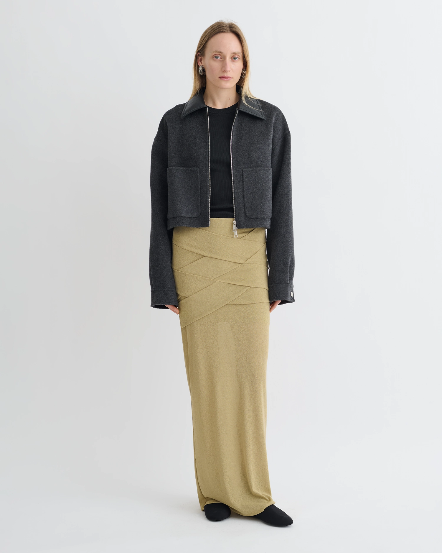 ChafeResistant Flat Seams QuickCompressionRecovery Phebe - Cropped Double Wool Jacket - Grey Melange/Black