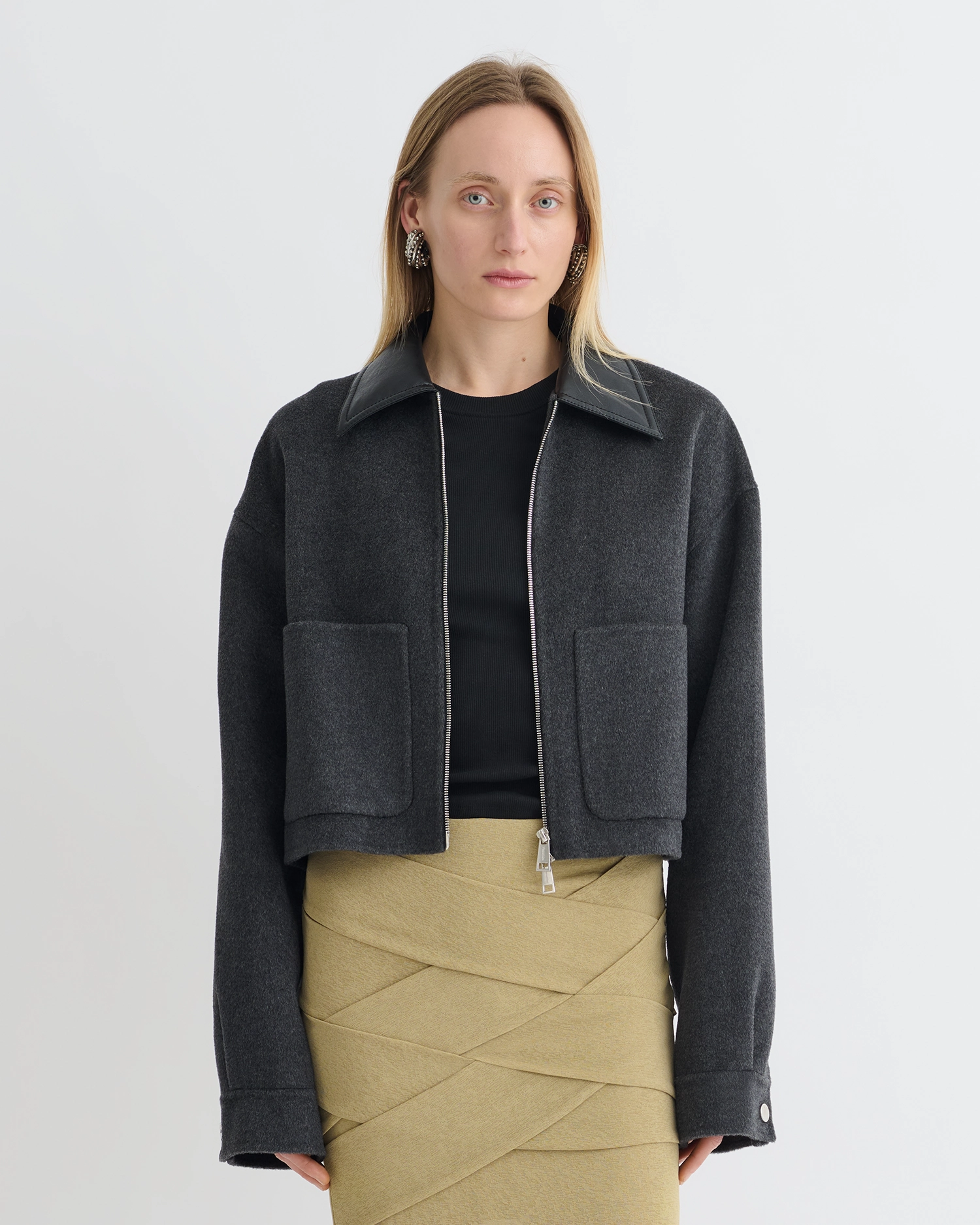 Phebe - Cropped Double Wool Jacket - Grey Melange/Black Versatile Clothing