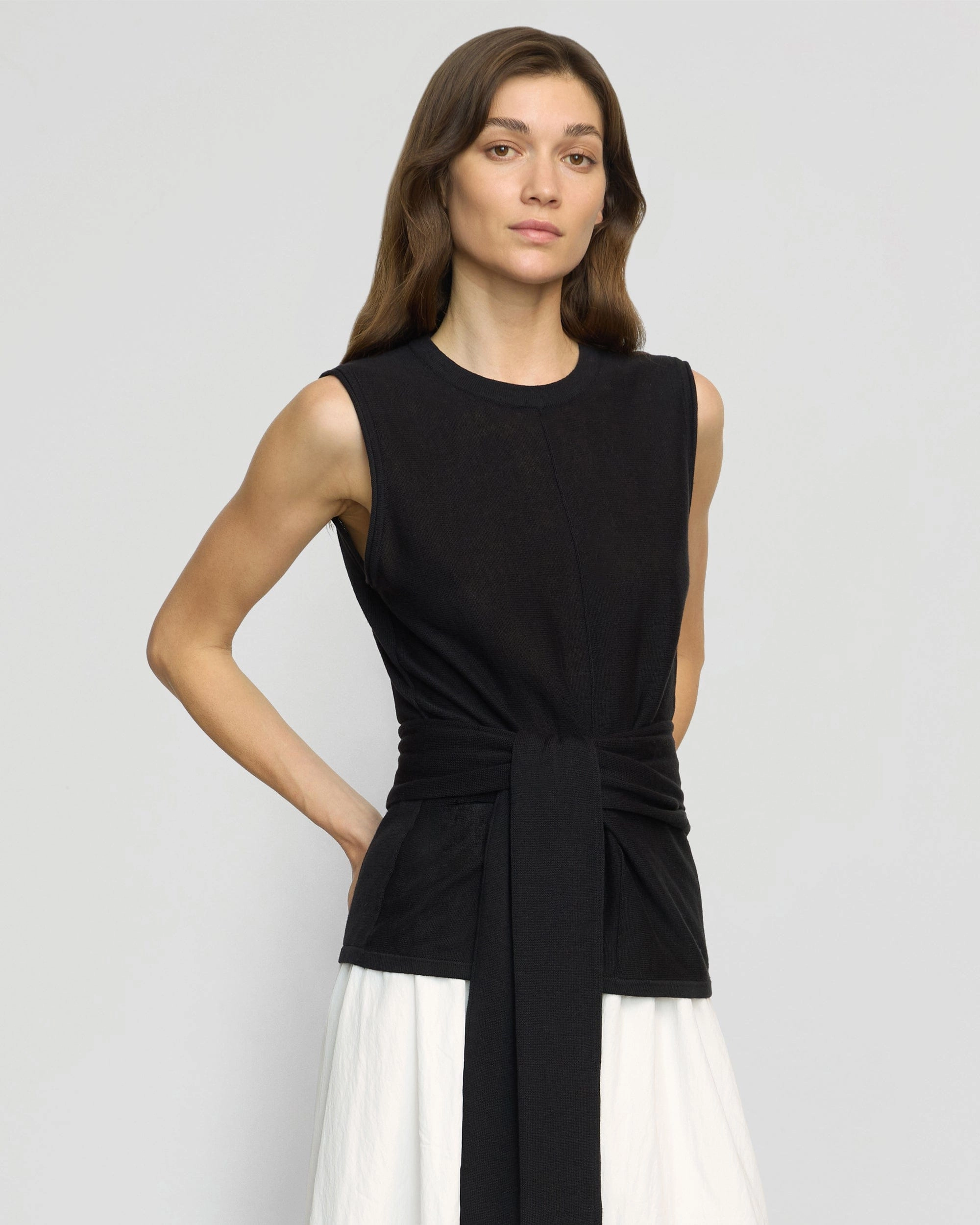 Tear Resistant Reinforcement Rois Tie-Front Linen-Cotton Top