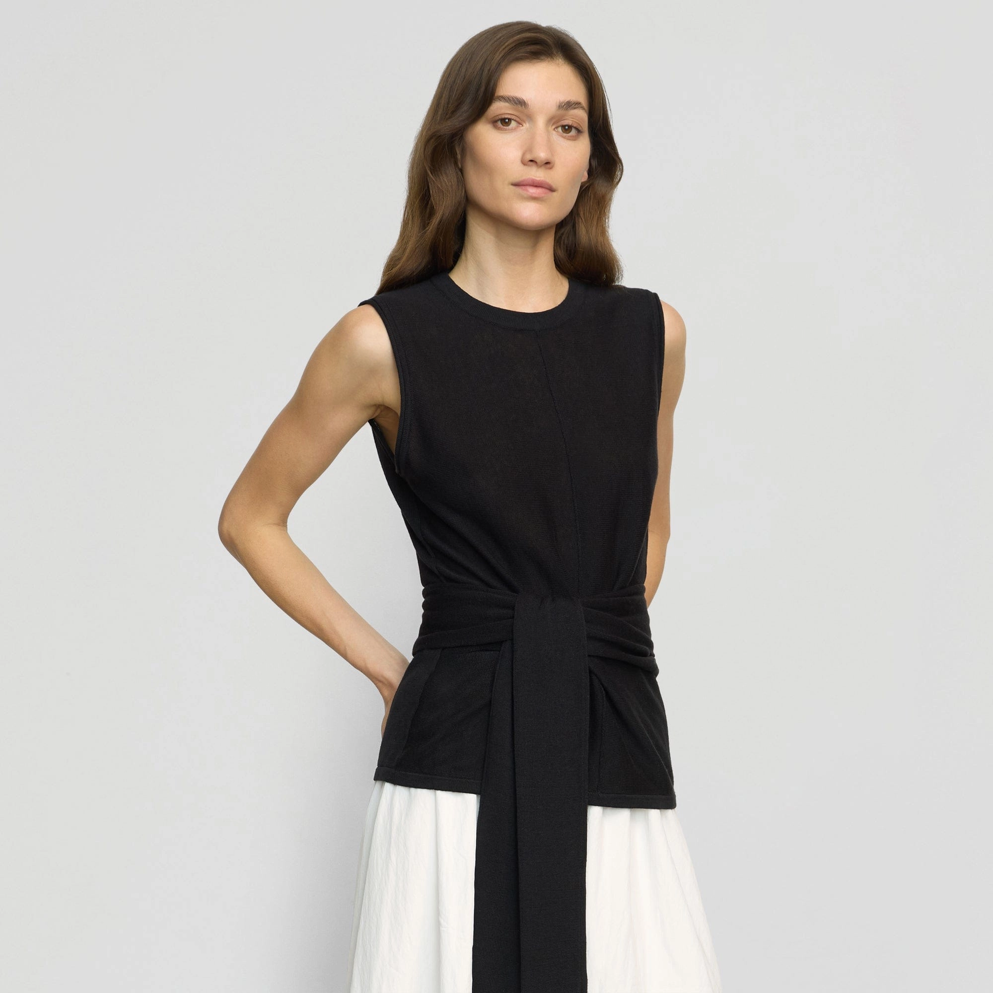 Rois Tie-Front Linen-Cotton Top Hydrophobic Surface Treatment Sporty Top