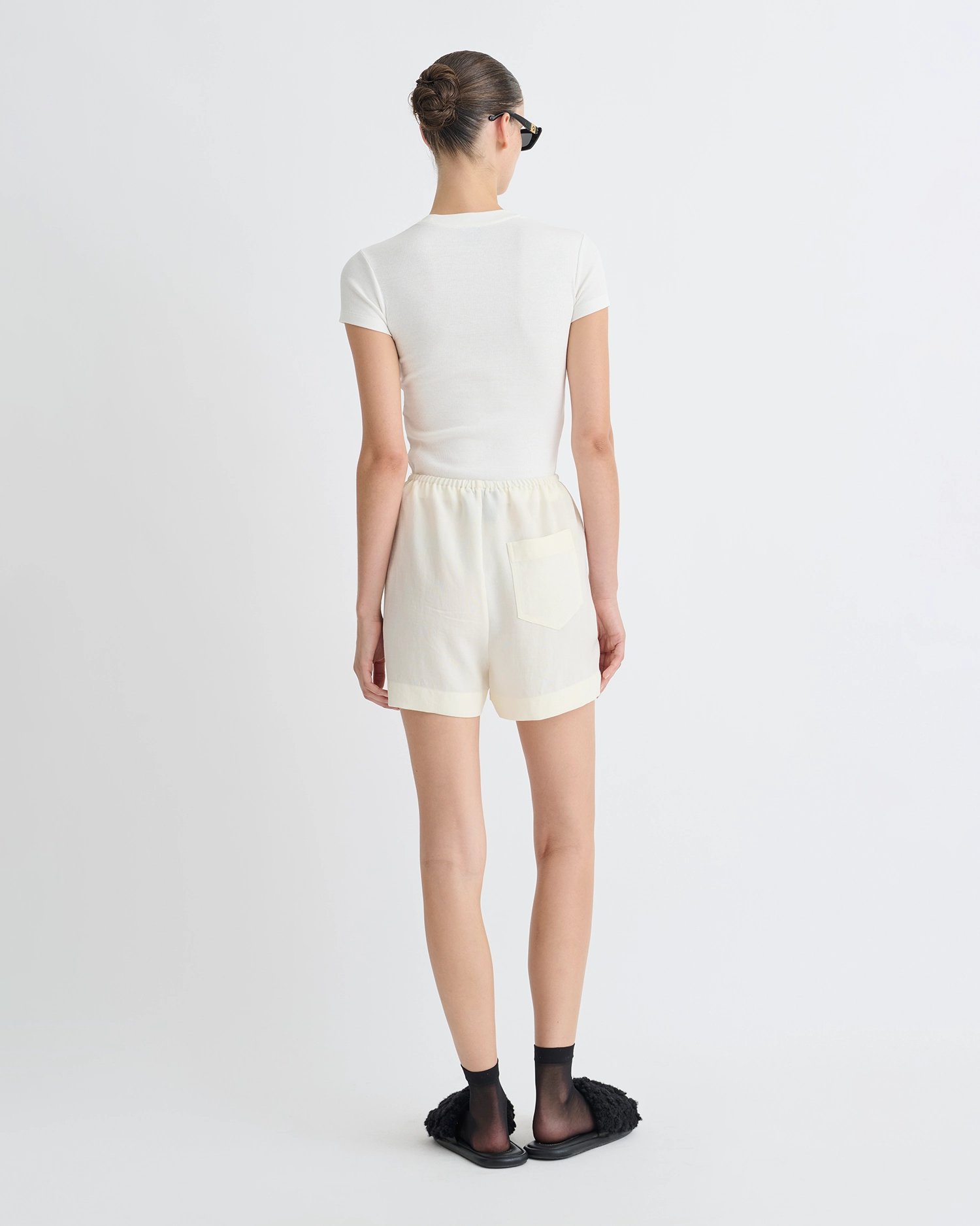 Dylla - Tech Linen Shorts - Creme Reinforced Knees