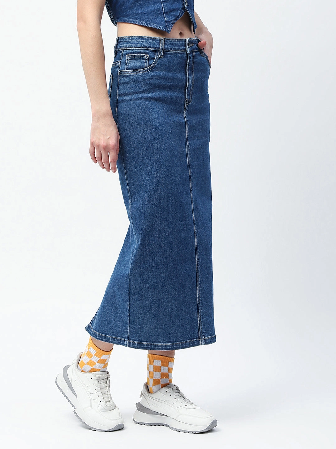 Structured Shape Madame Solid Mid Blue Cotton Blend Maxi Denim Skirt