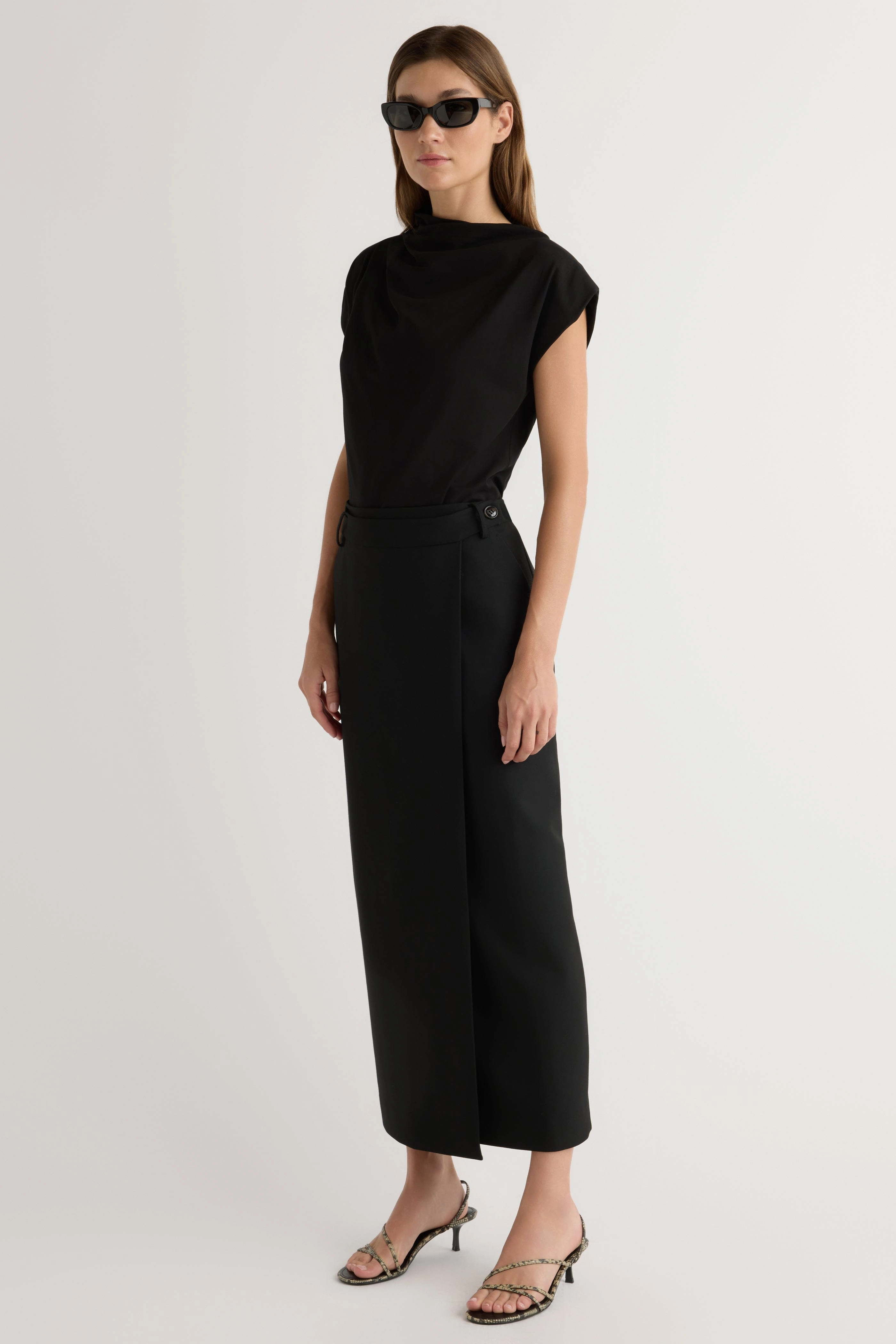 slim fit Kenny Asymmetric-Neck Tee