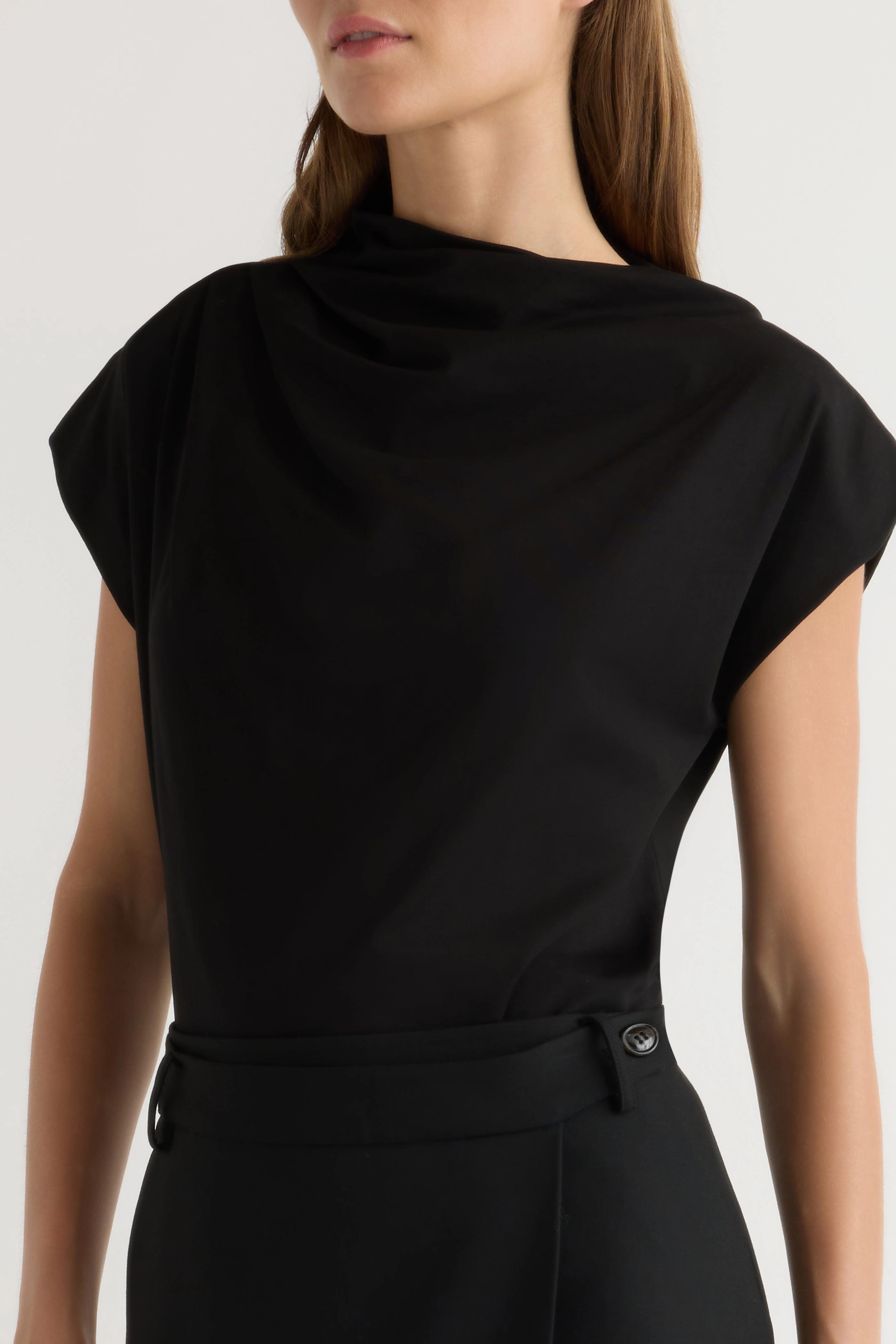 Kenny Asymmetric-Neck Tee Flexible Shoulder Gusset