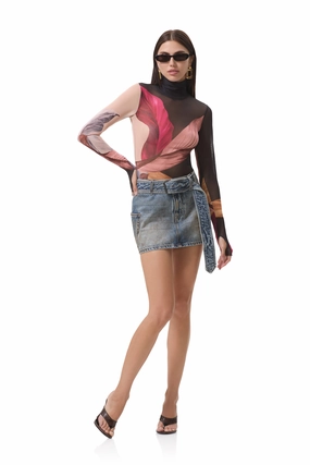 Zadie Top - Feather Fan AbrasionResistant Surface Four Way Stretch Material