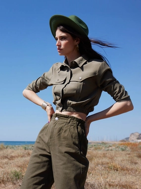 Madame Olive Top Reinforced Stress Points Adjustable Cuff