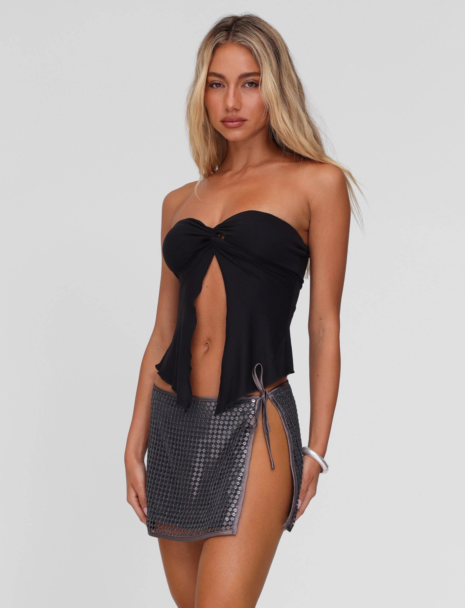 CrossGrain Fabric Breathable Construction CHARMAINE TOP - BLACK