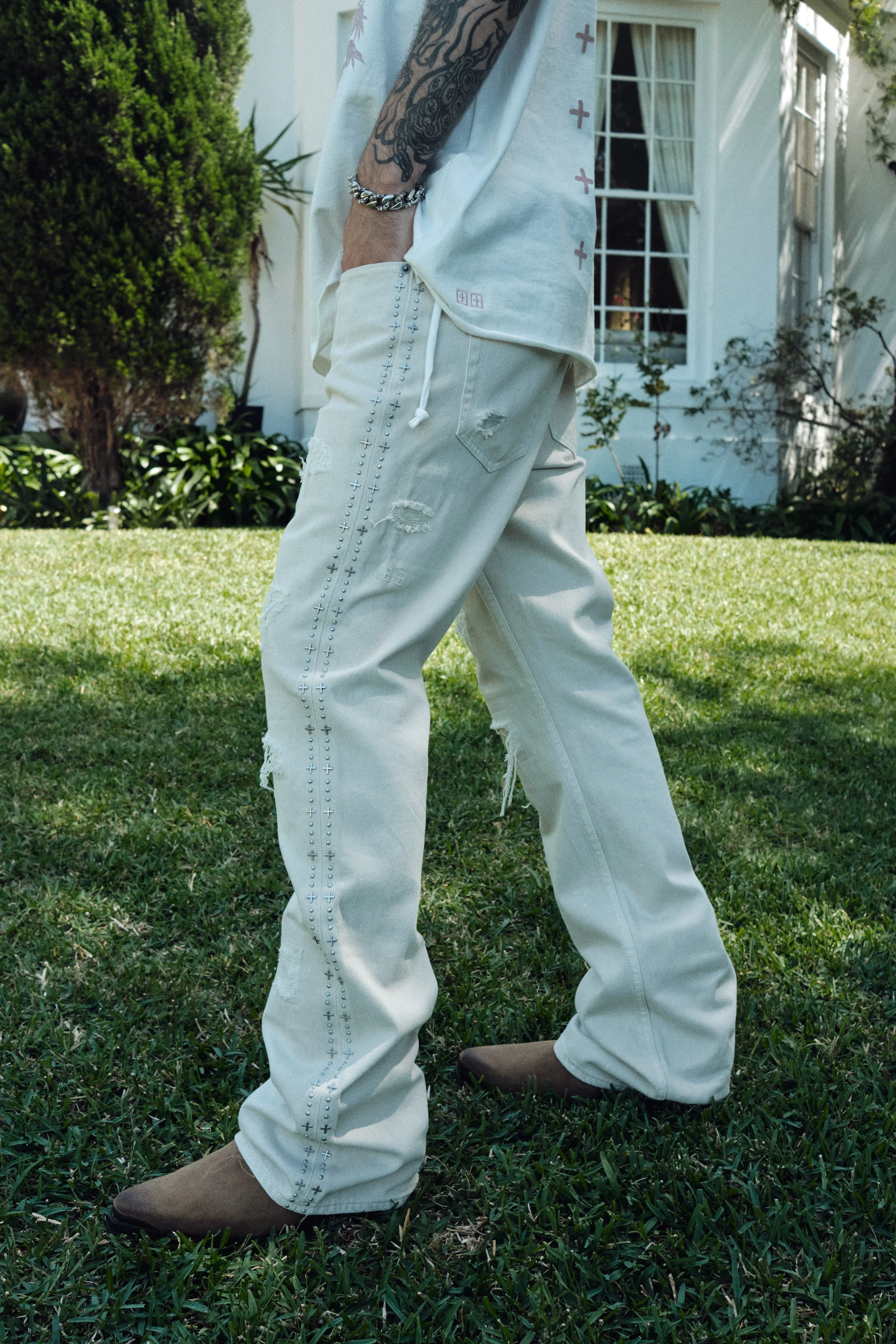 Refined Detail BRONKO IVORY TRASHED