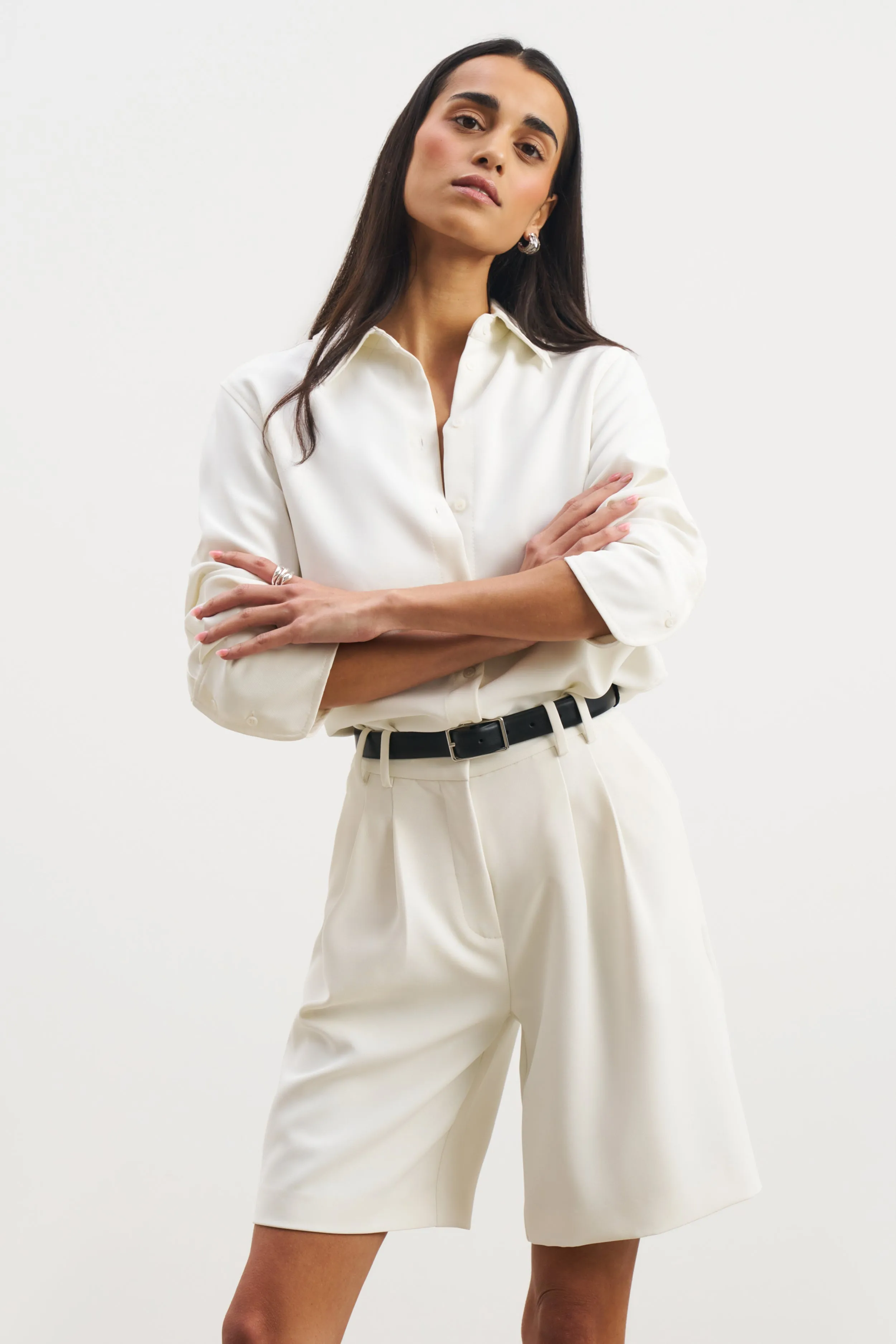 Concert wear Effortless Pleated Longline Shorts - White
