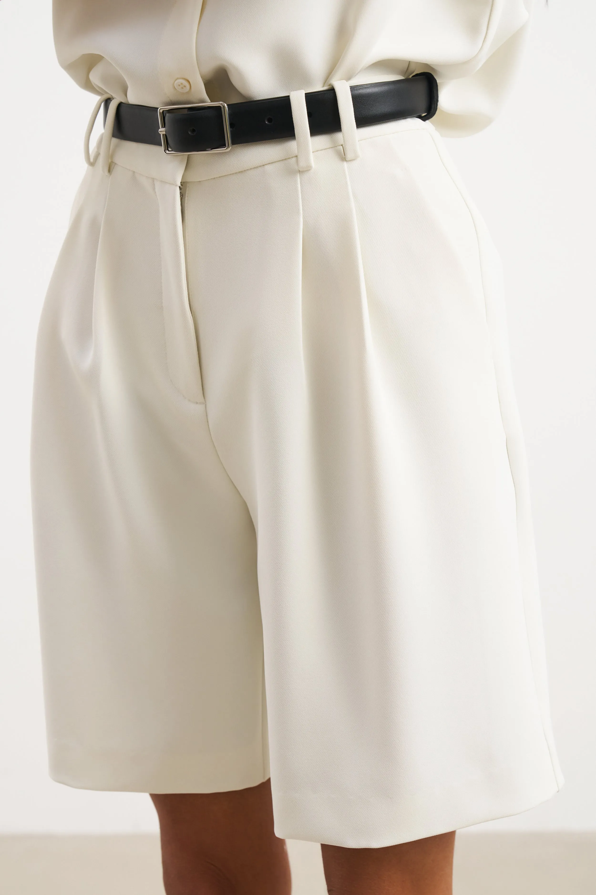 High-Performance Fit Effortless Pleated Longline Shorts - White