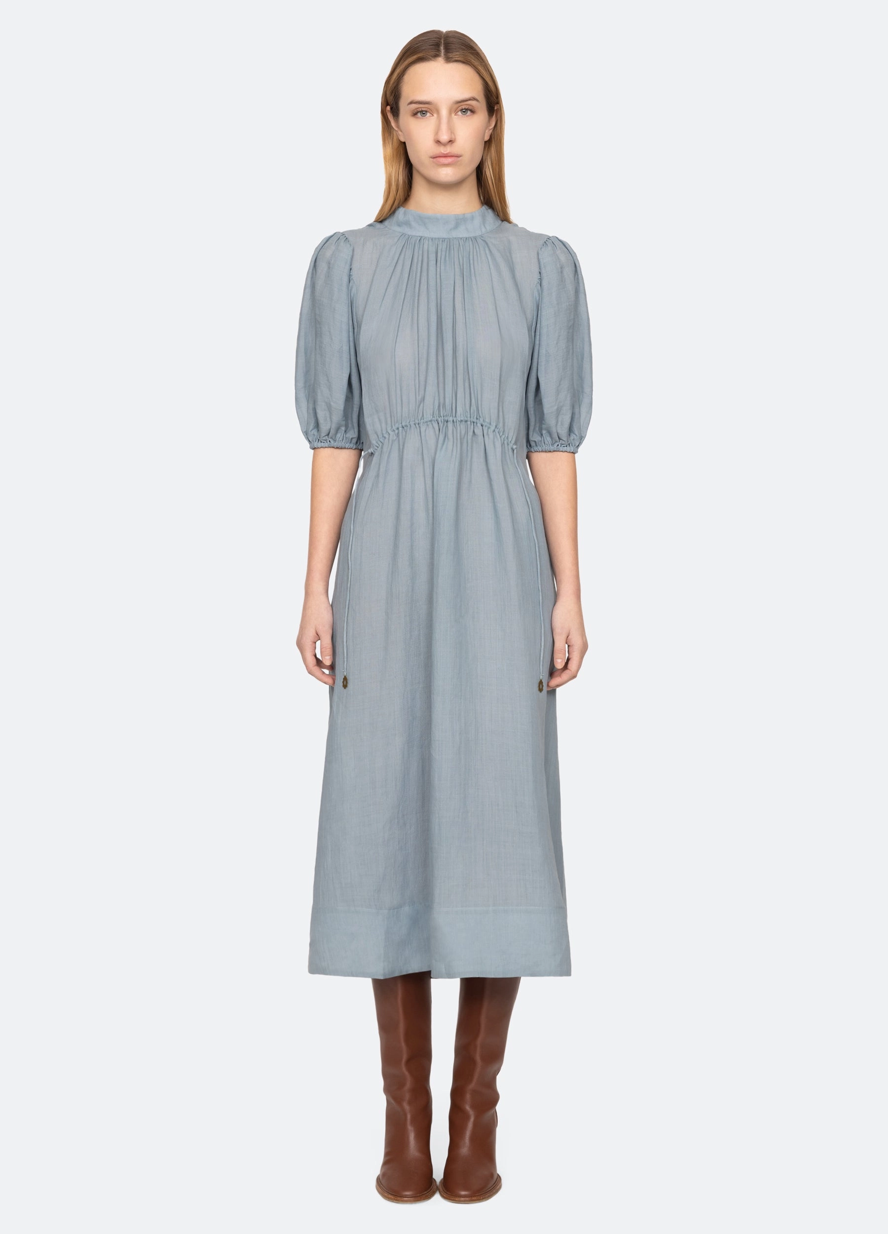 Anise S/S Dress Clean Comfort Flare Hem