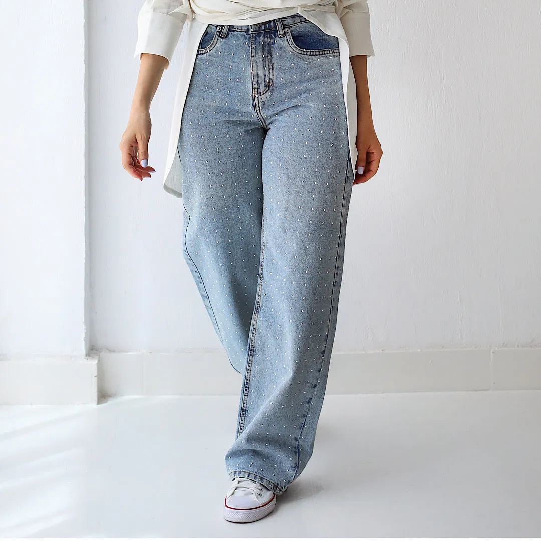 Embellished straight ankle jeans