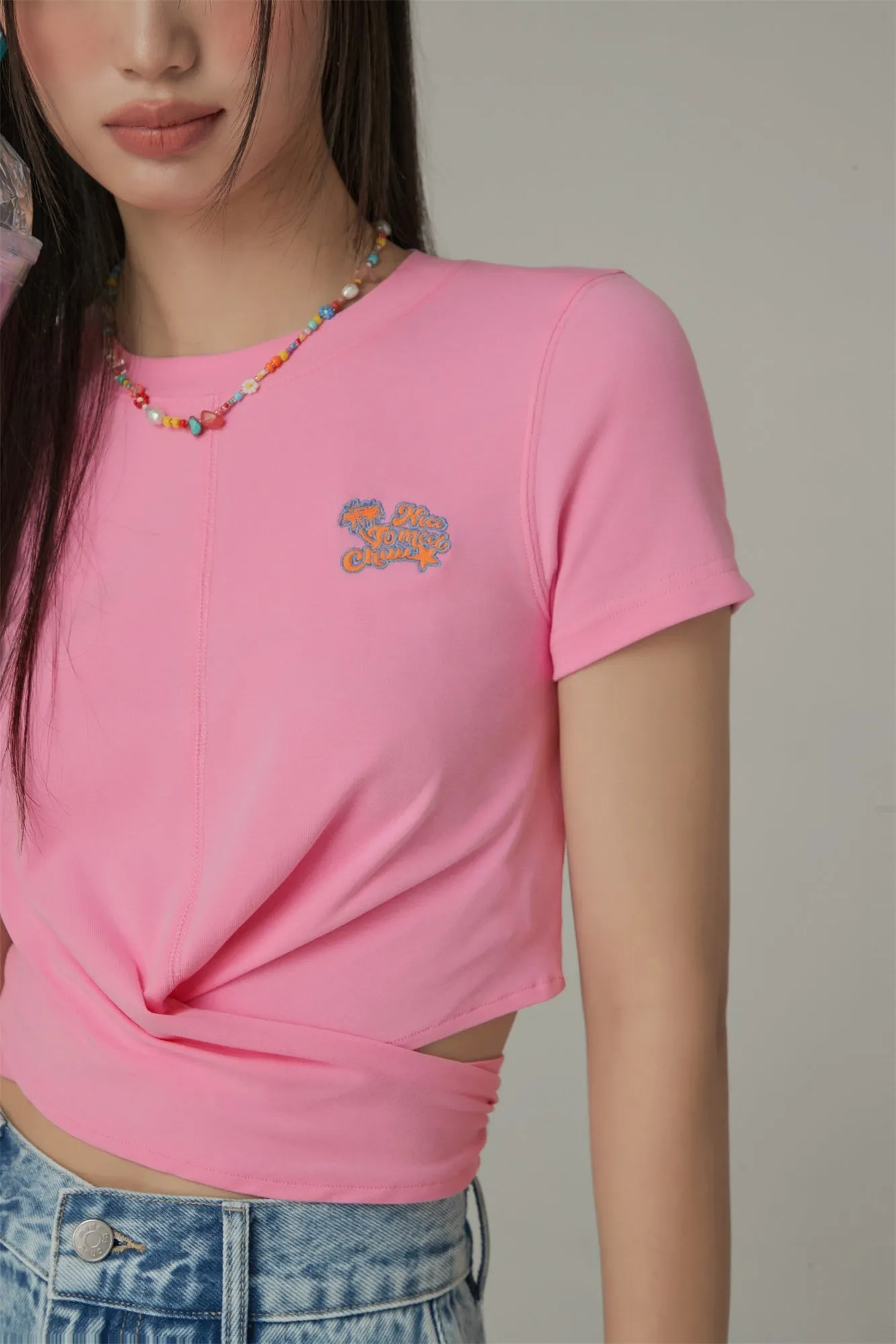 Embroidered Slim Back Cutout Cropped T-Shirt