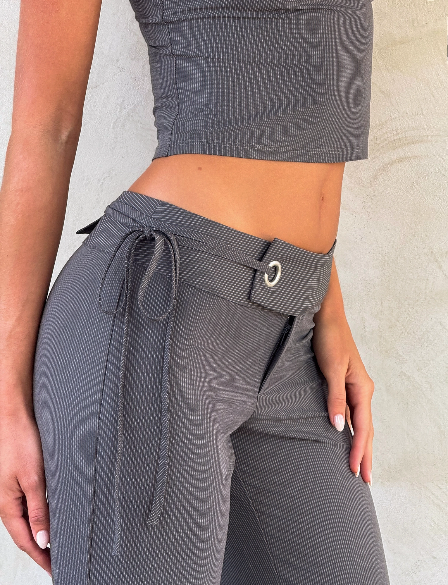 EMORY PANT - GREY PINSTRIPE Stretch Movement