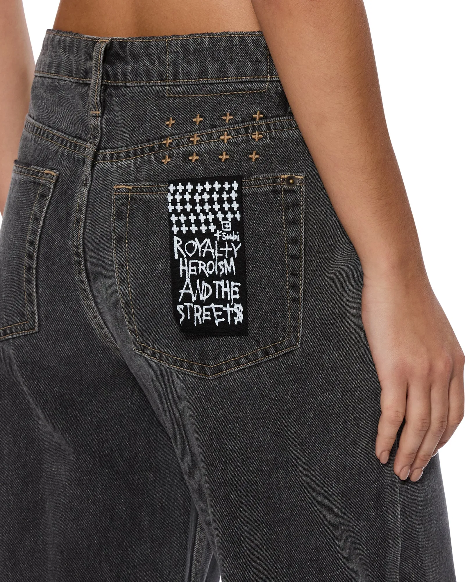 Zip Fly Closure EMPIRE JEAN CINDER