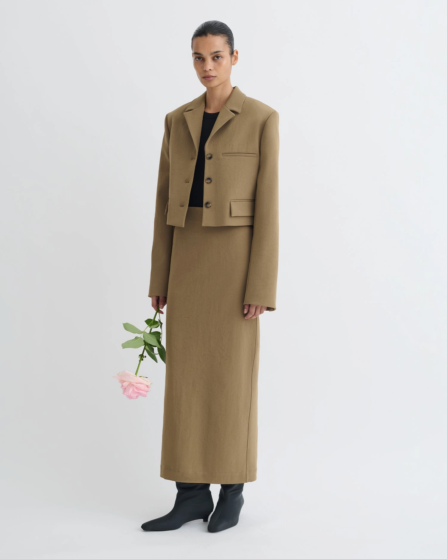 Sinead - Cropped Paper Jersey Blazer - Brown ice rink