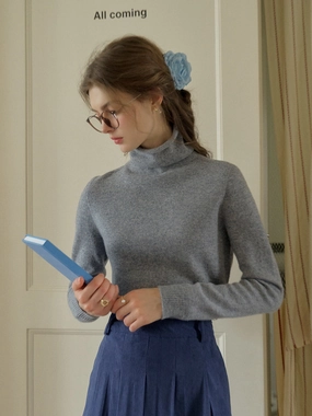 Breathable mesh panel Solana Basic Versatile Turtleneck 100% Wool Sweater - Gray