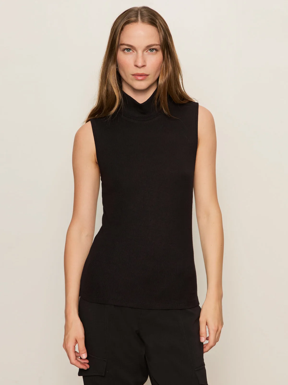 Minimalist purity Essential Sleeveless Mock Neck Tank Black