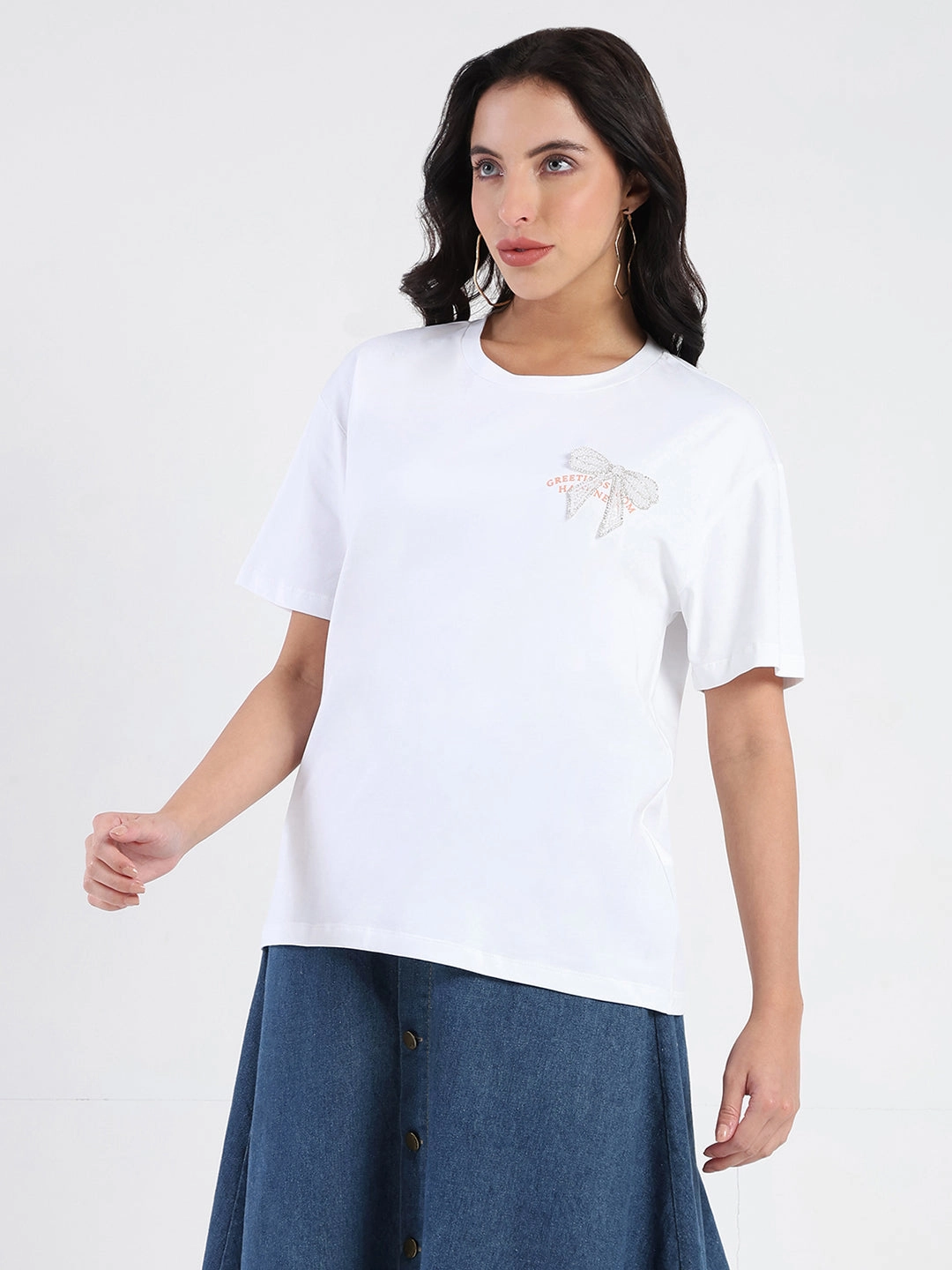 Madame Accessory Patch Detail Graphic Print White T-shirt Beachwear