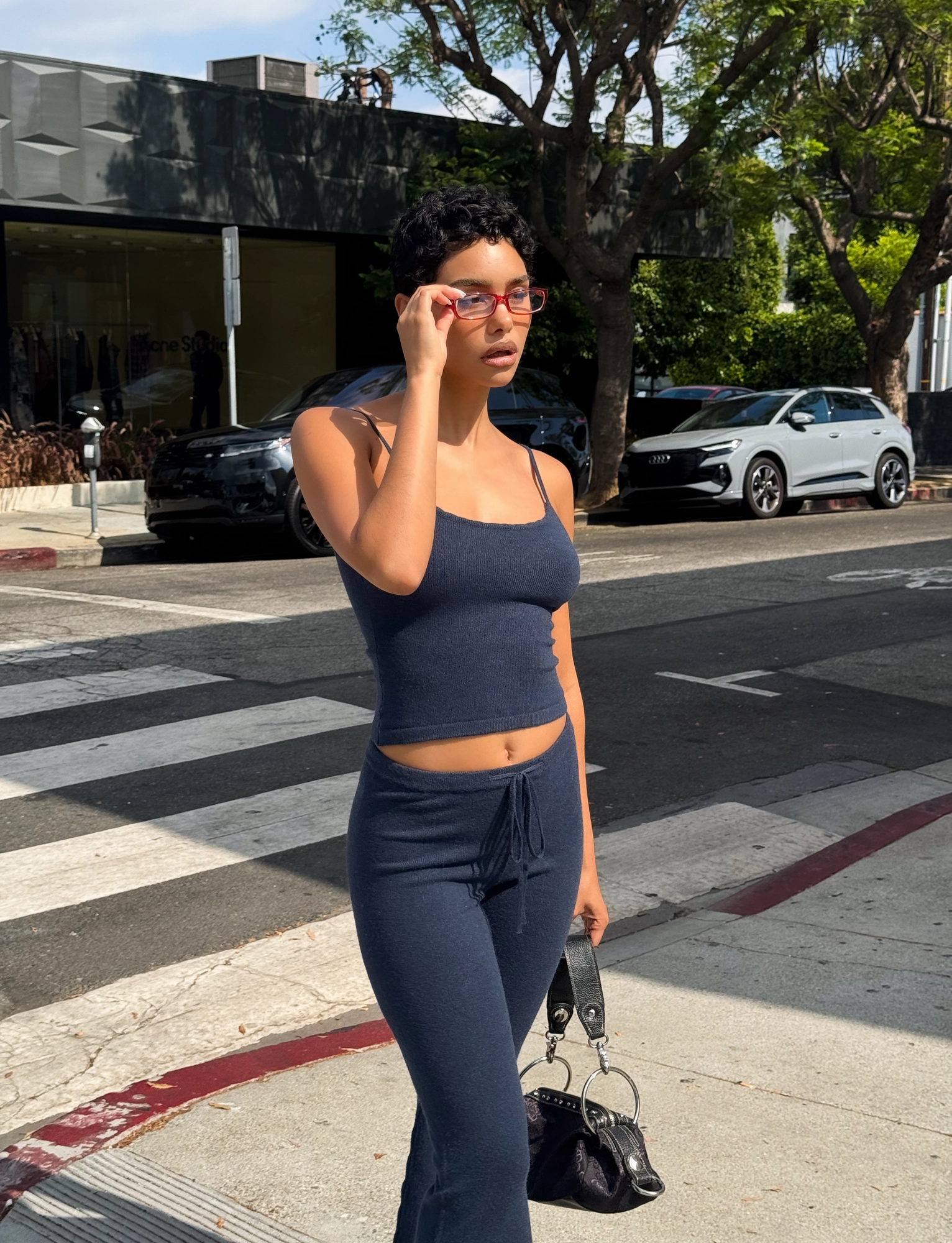 Ventilated Back Panel LEORA TOP - NAVY