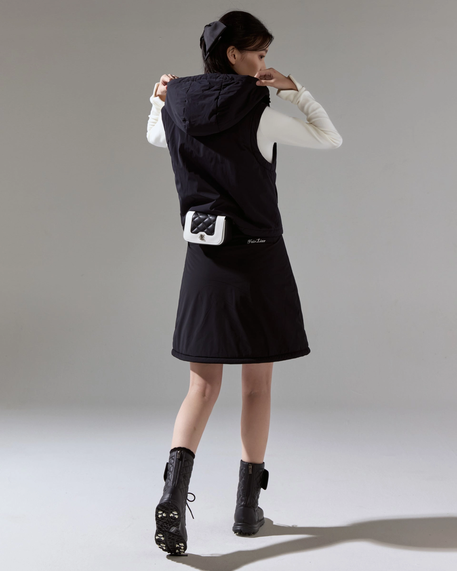 Fair Liar Cropped Puffy Vest - Black NonScratchSurface ContrastTipping