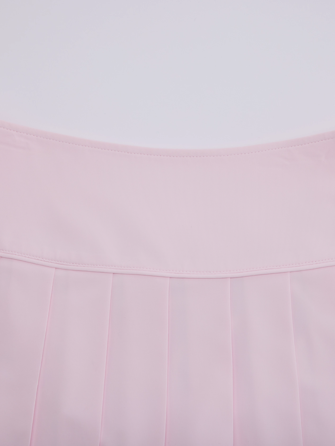 Shape Enhancing Fair Liar Performance Pleated Skirt - Pink