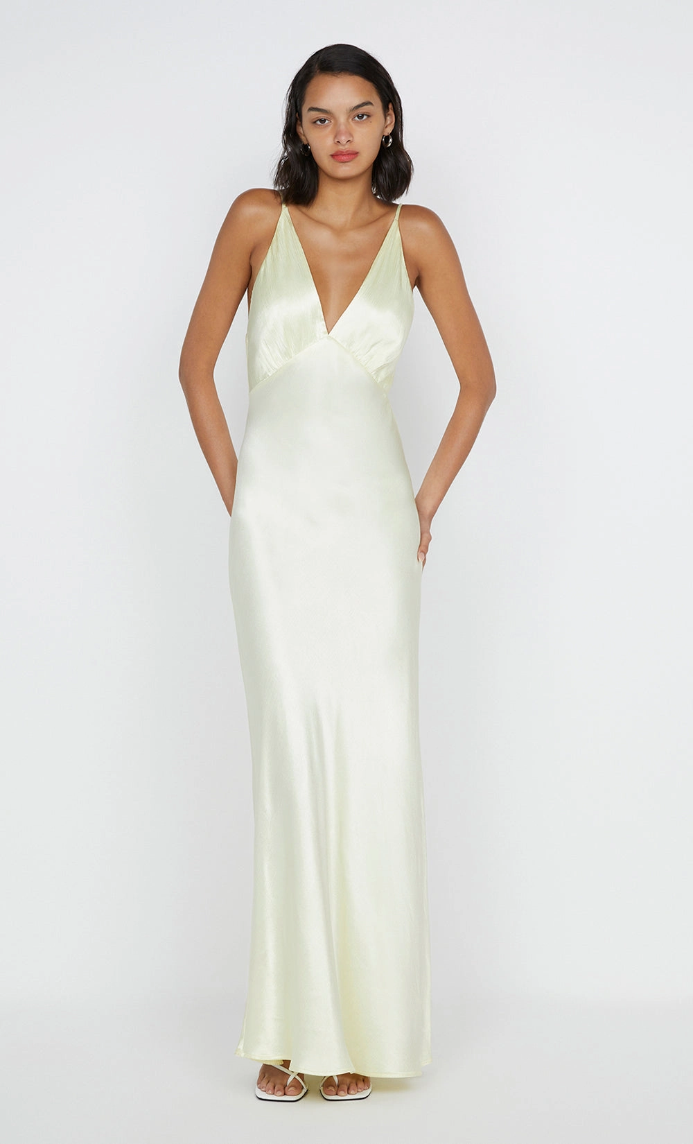 MOON DANCE V MAXI DRESS - ICE YELLOW Refined Feel