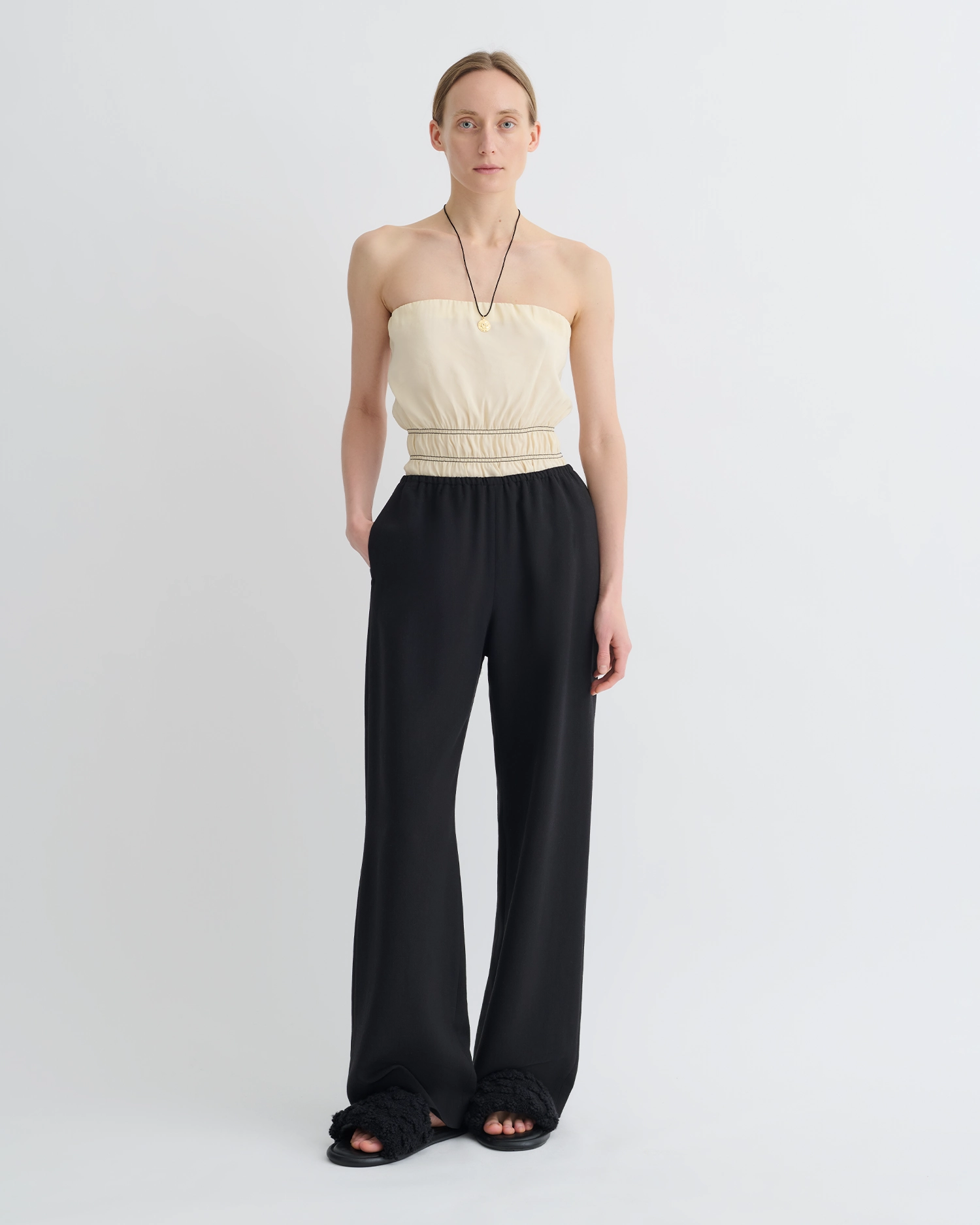 Arvenn - Twill Suiting Pants - Black Light support QuickDryTechnology