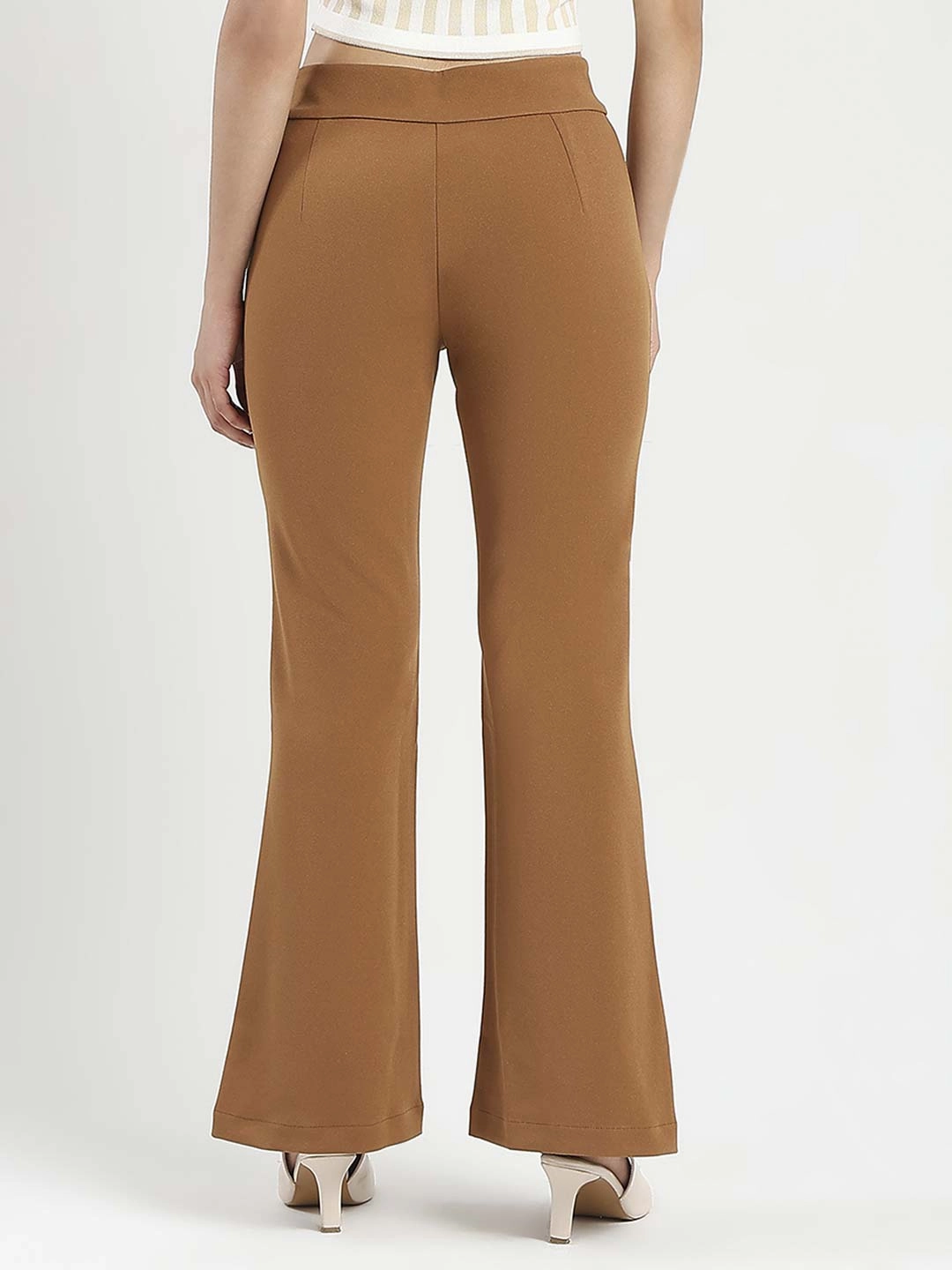 Madame Side Zipper Flared Coffee Brown Knitted Moss Trousers Sporty Blouse