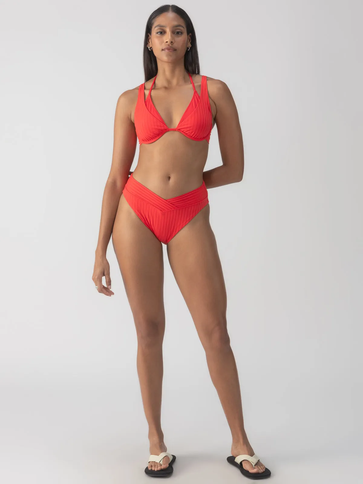 Relaxed Fit Shirt Non Restrictive Collar Refresh Rib V Waist High Leg Bikini Bottom Mars Red