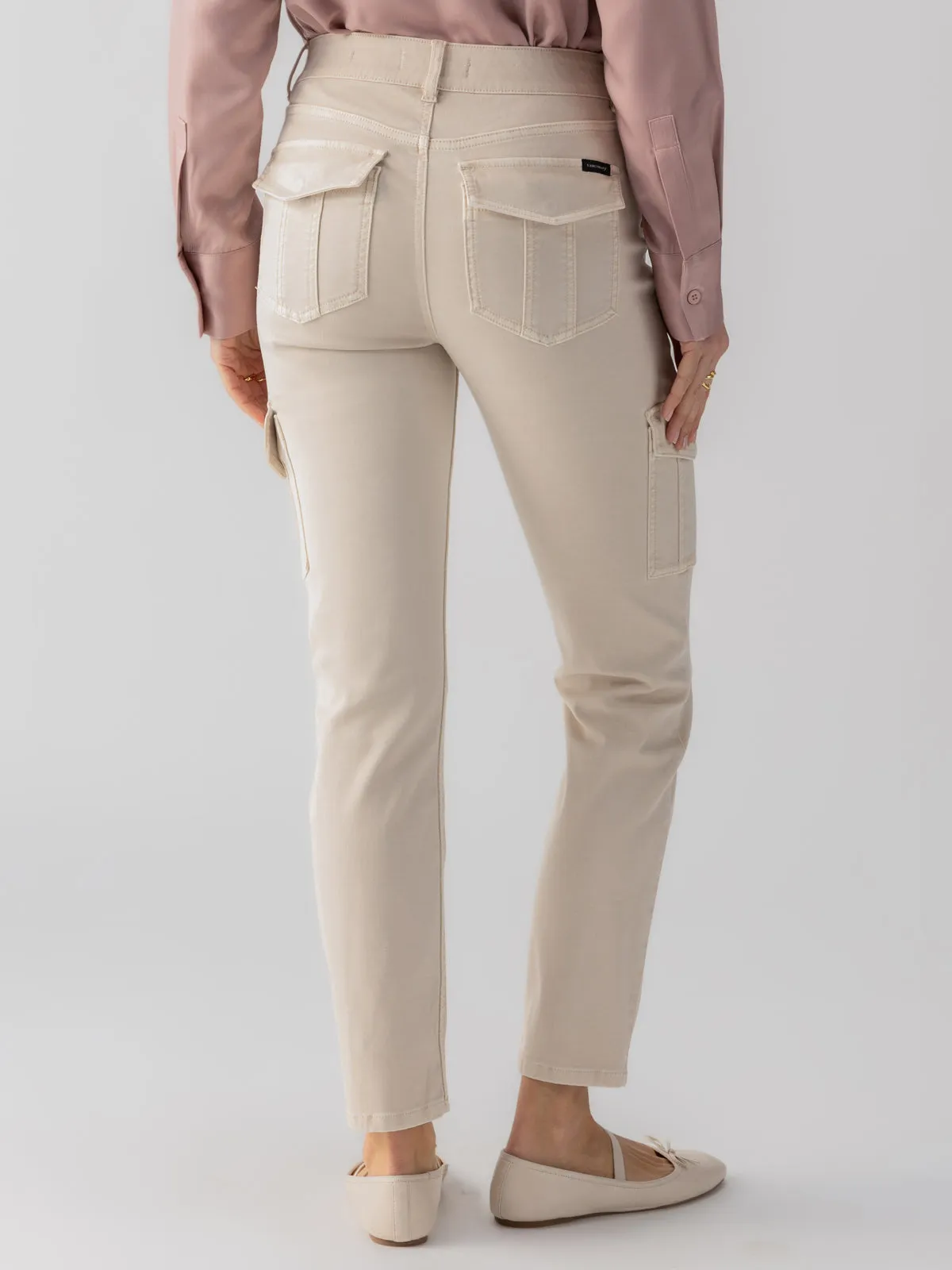 Sculpted Hayden Cargo Standard Rise Pant Toasted Almond Cozy and Relaxed