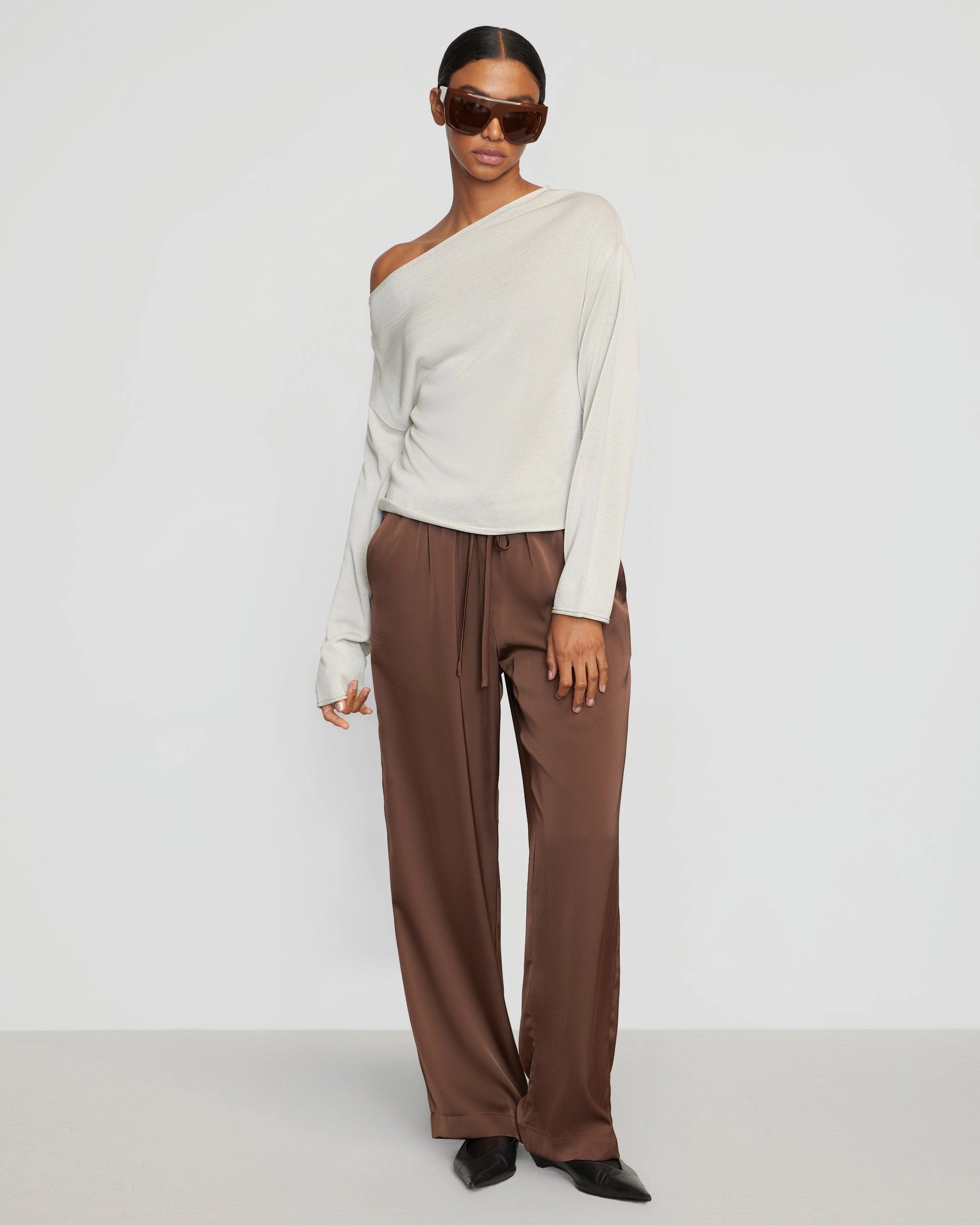 Quick Comfort Design Breathable Fit Design Hachi Tencel-Wool Off-Shoulder Sweater