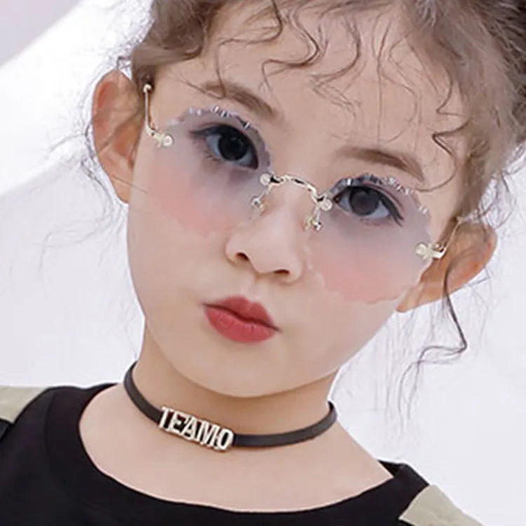 Flower Round  Dual Purple Shade Sun Glasses 9210
