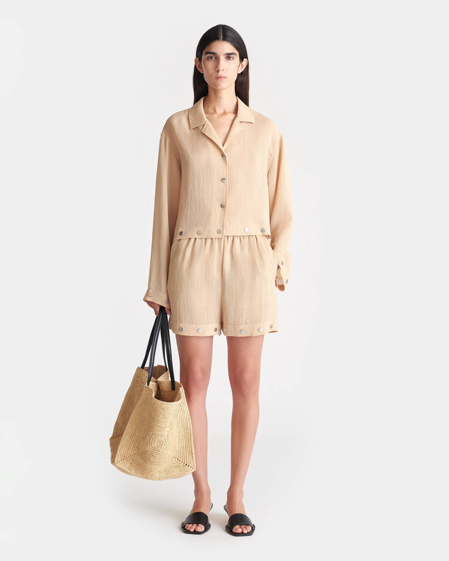 TouchscreenCompatiblePockets TailoredSilhouette Dylla - Studded Gauze Shorts - Wax
