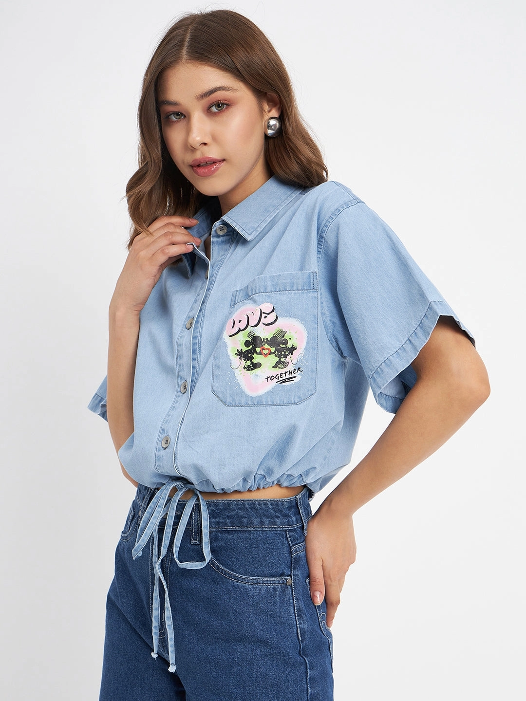 Mountain Escape Non Chafe Seams Madame Graphic Print Light Blue Cotton Shirt