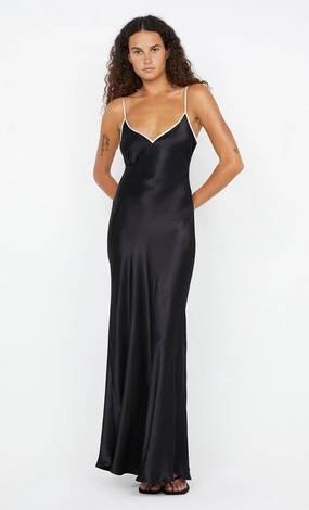 Flattering Waistband SOL TIE MAXI DRESS - BLACK/SAND