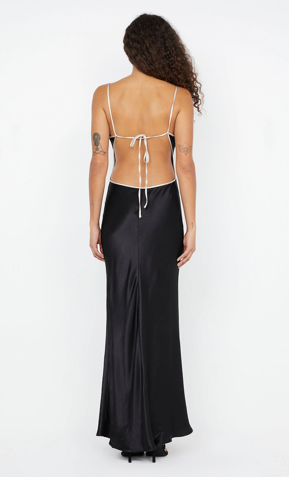 Casual Essential Lined interior SOL TIE MAXI DRESS - BLACK/SAND