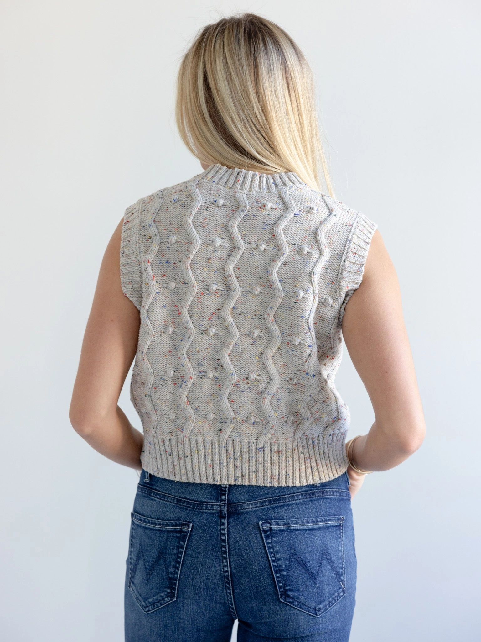 GiGi Bubble Vest in Natural Speckle Unisex Appeal