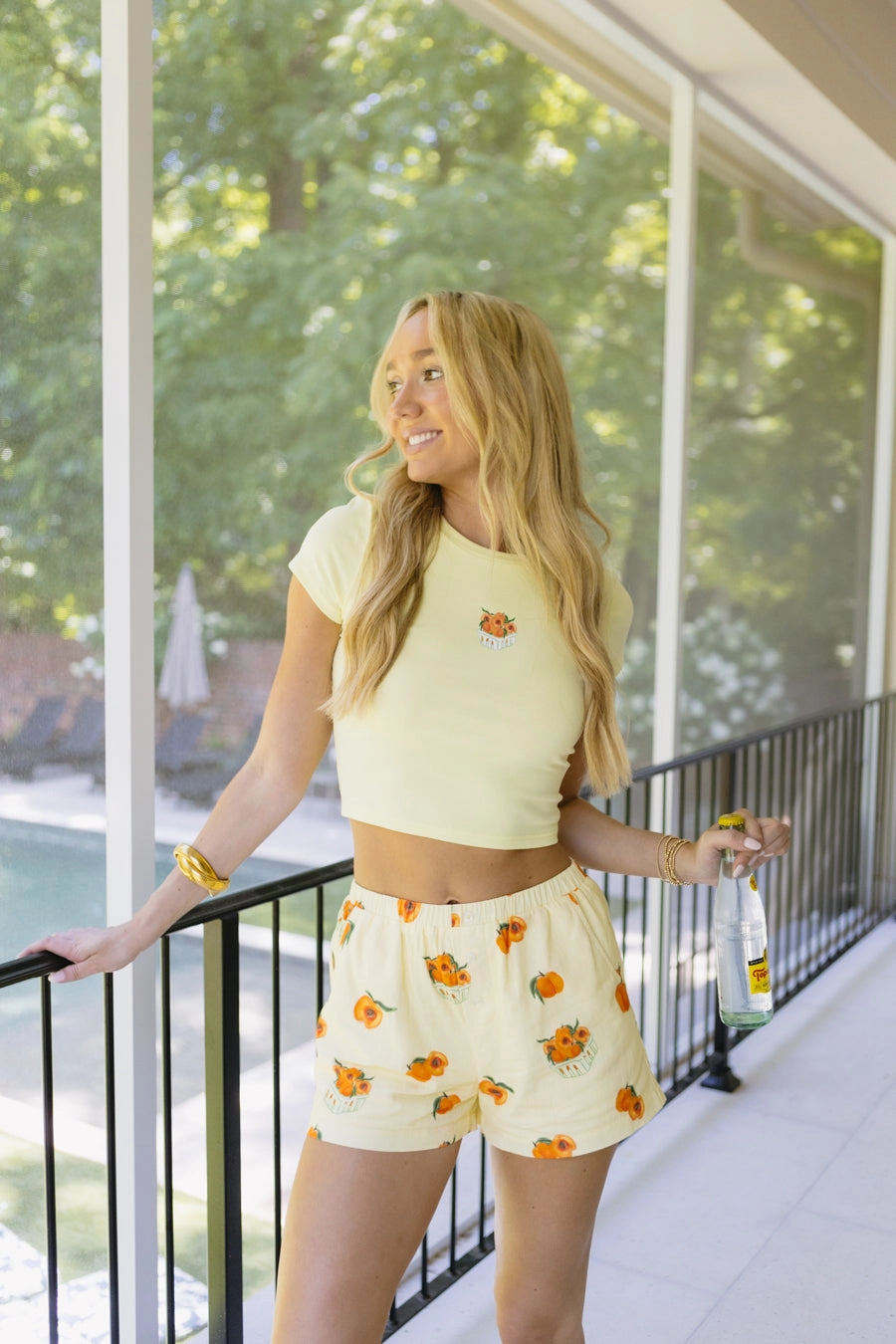 Seamless Design Fuzzy Peach Tee