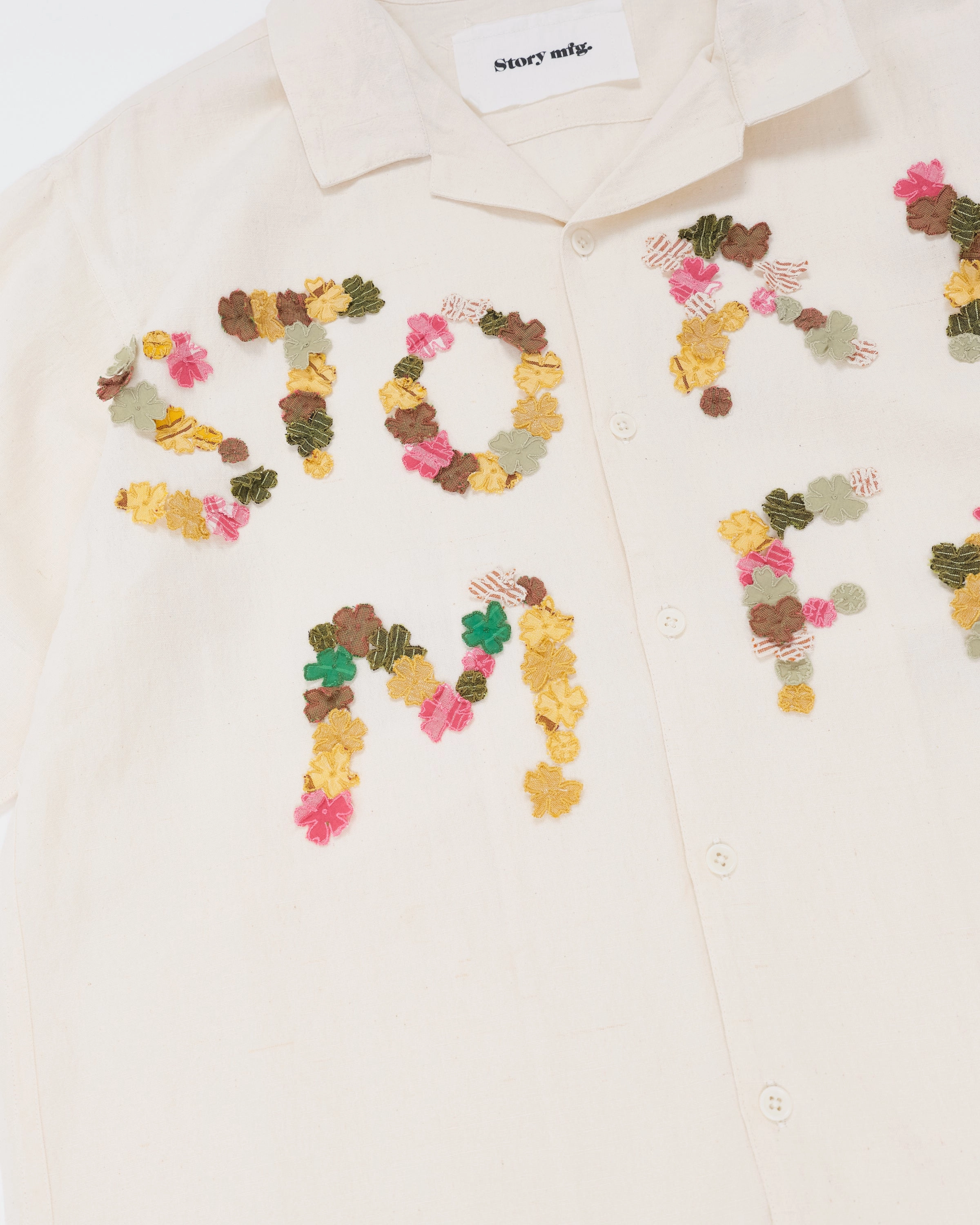 comfortable option Greetings Shirt SS - Petal Appliqu??