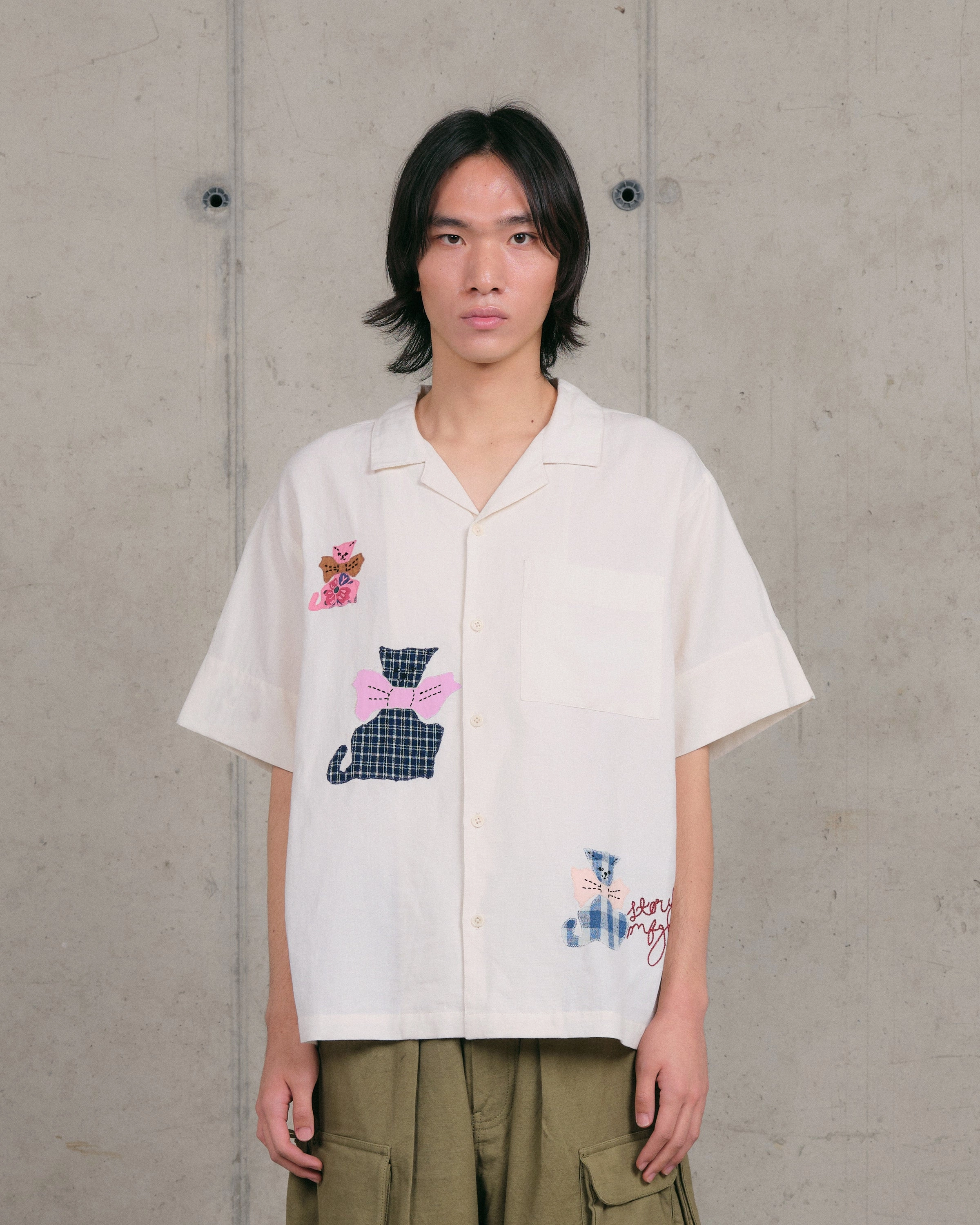 Greetings Shirt SS - Ecru Tales Easy Care