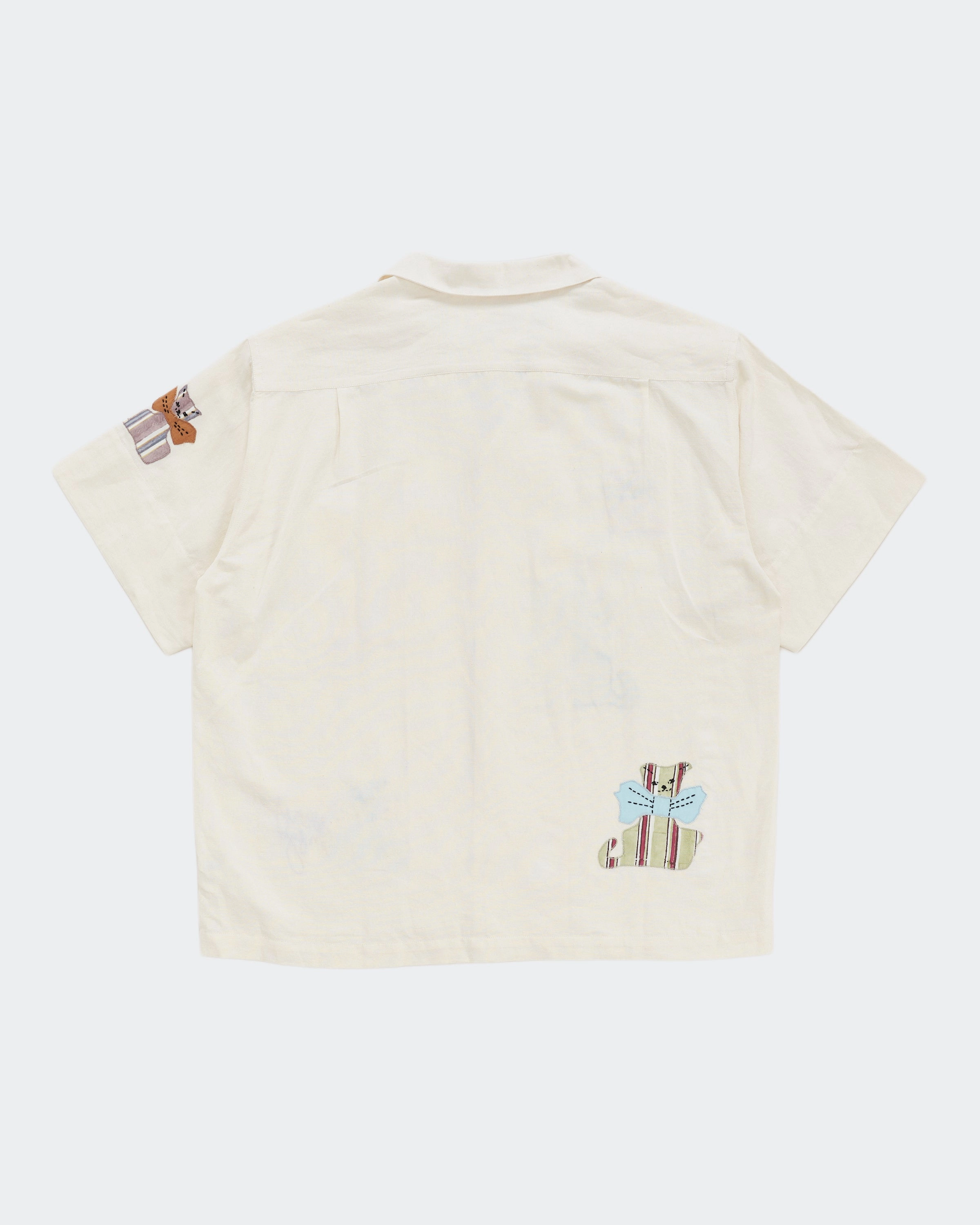 Pocket Detailing Roomy Cut Greetings Shirt SS - Ecru Tales
