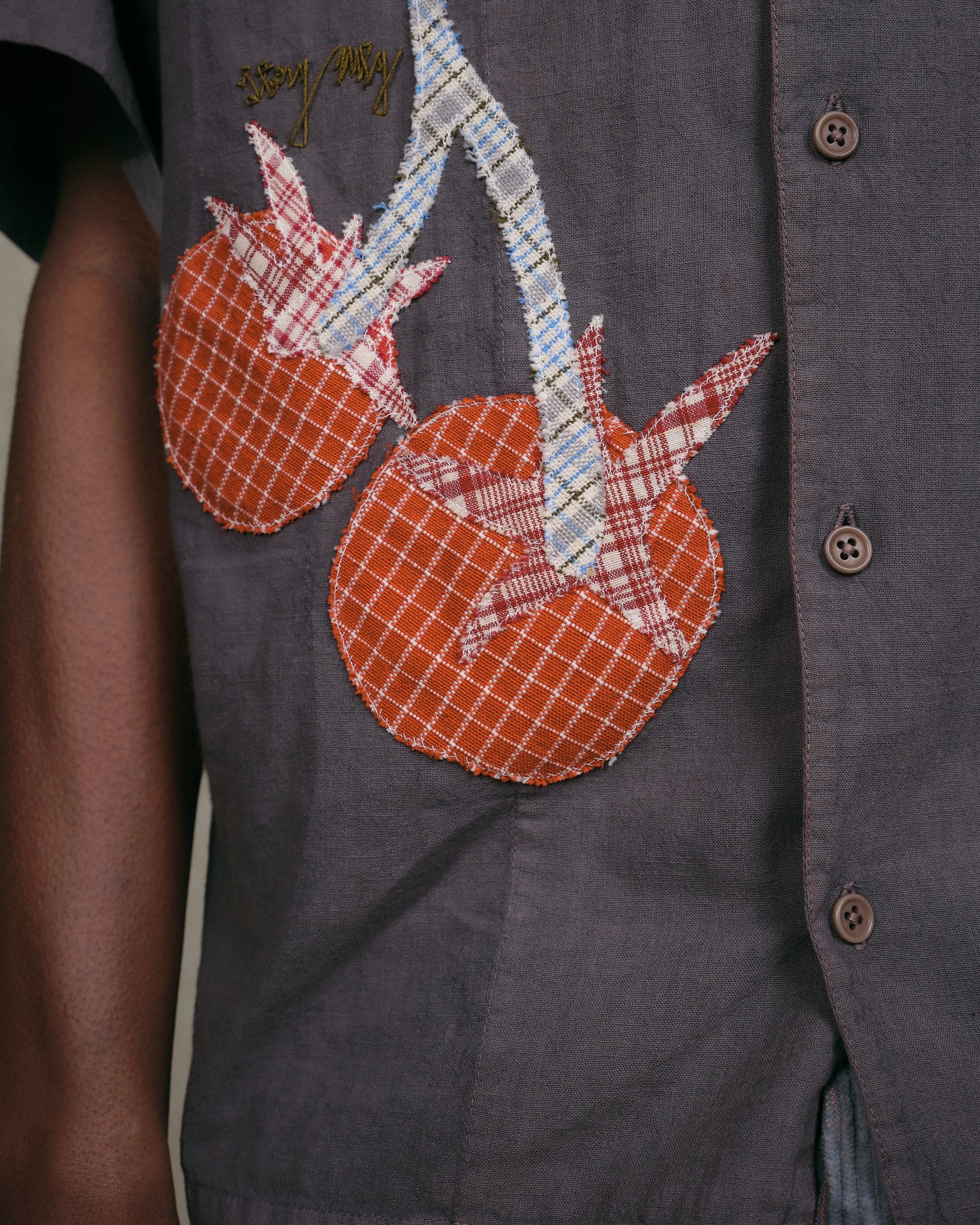 Greetings Shirt SS - Tomato Lace Accent