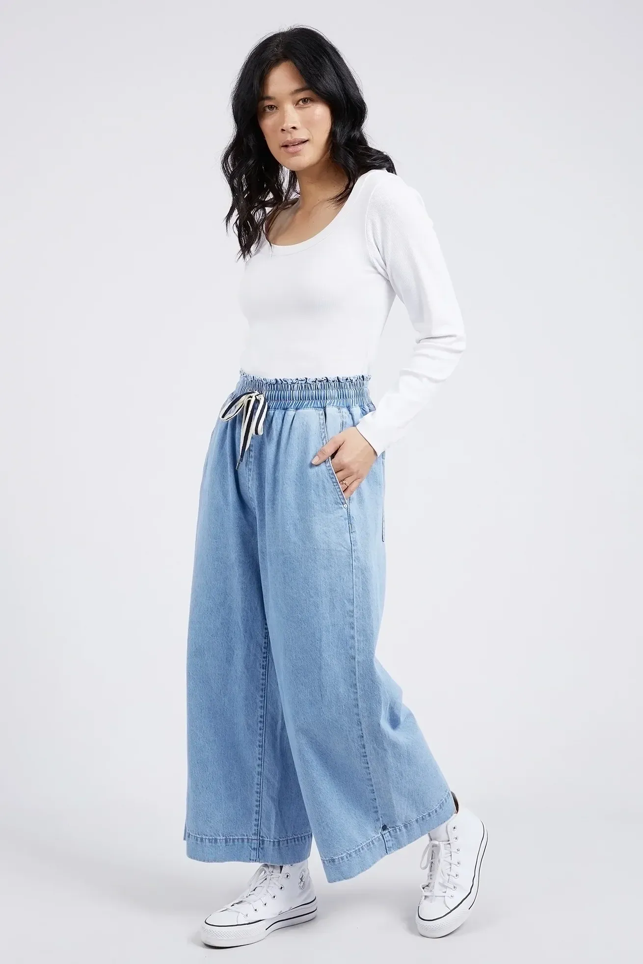 Greta Wide Leg Pant in Mid Blue Denim