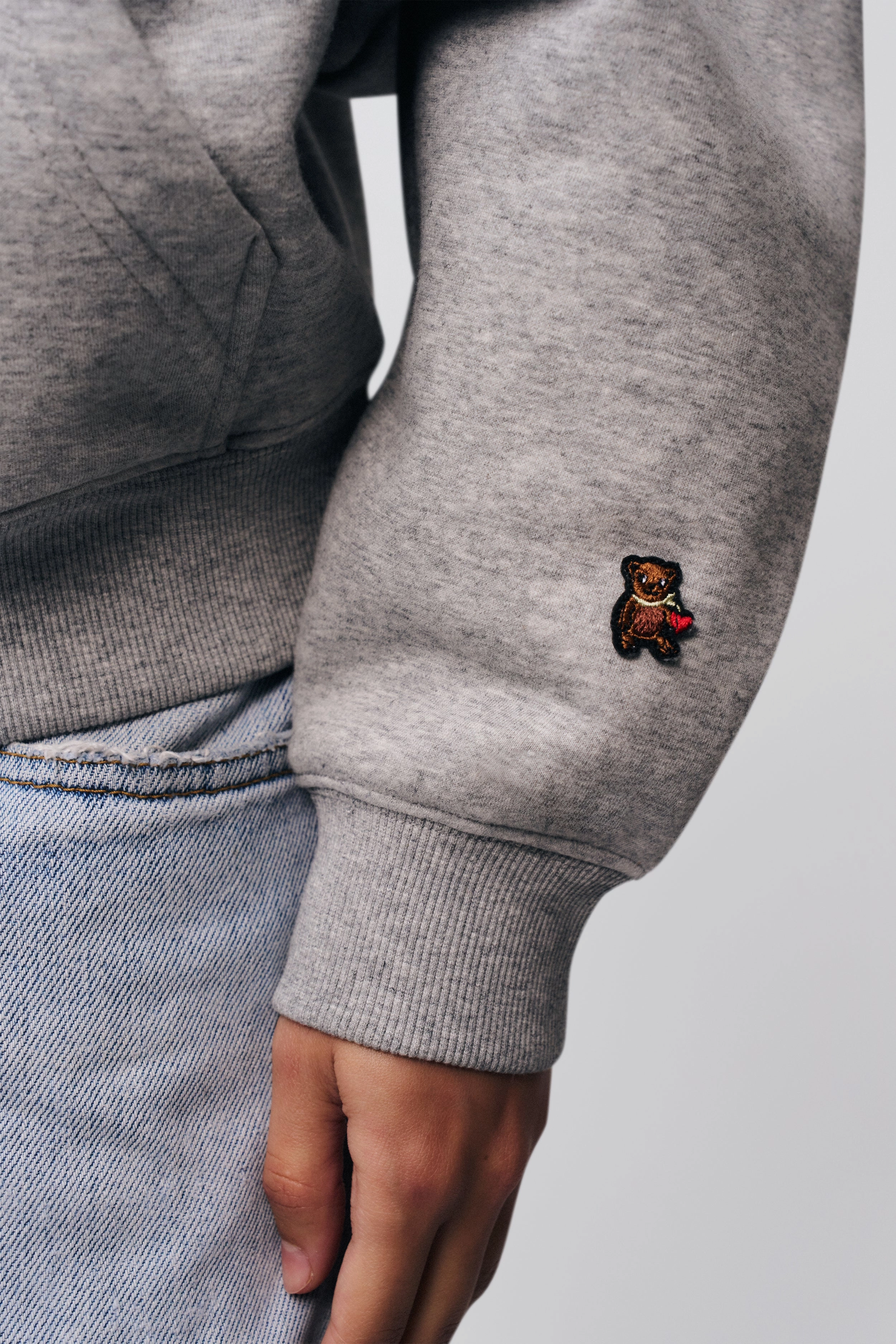 Guizio Pullover Hoodie Trendy pick DropShoulder Design