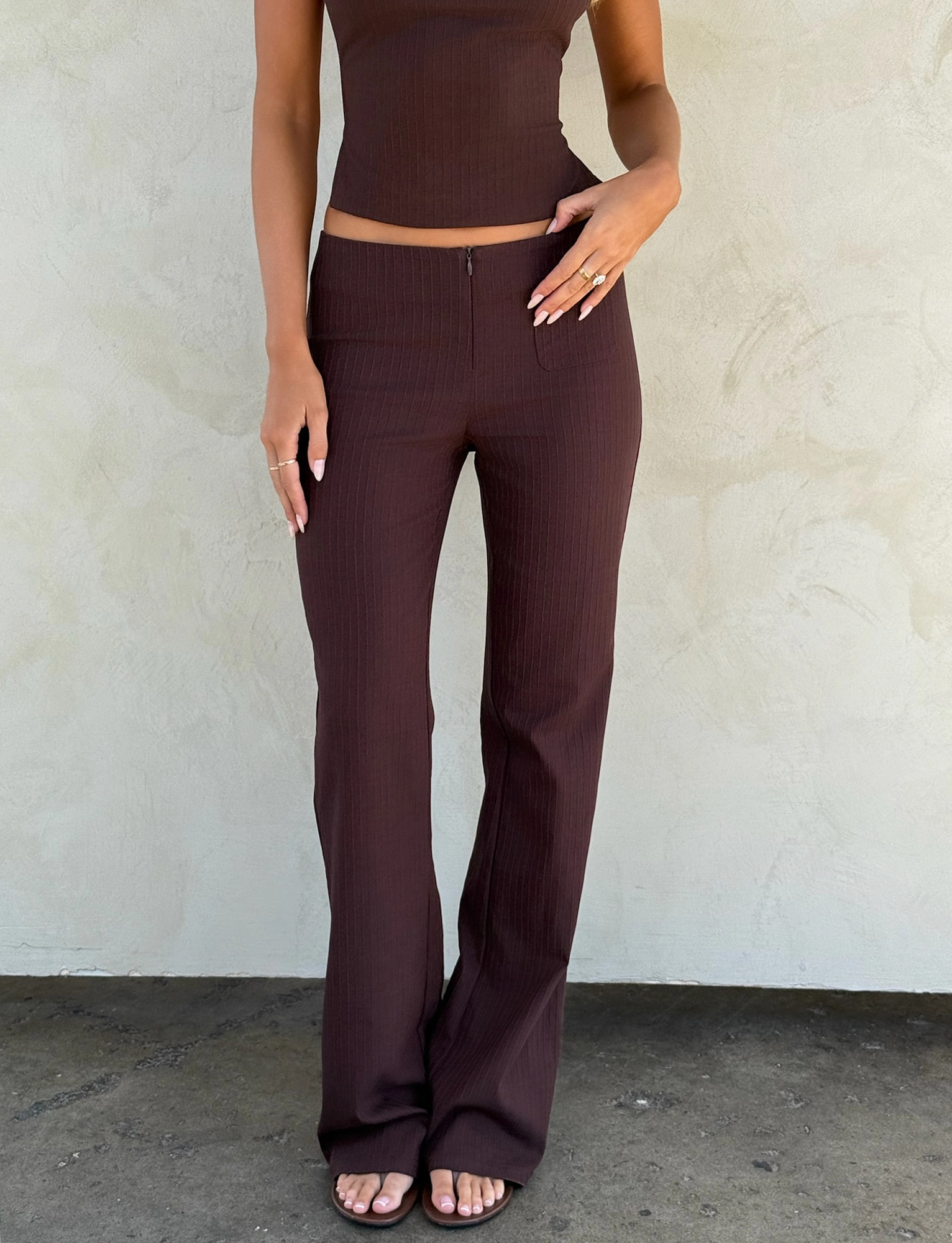 GWENDOLINE PANT - CHOCOLATE Softened Hem