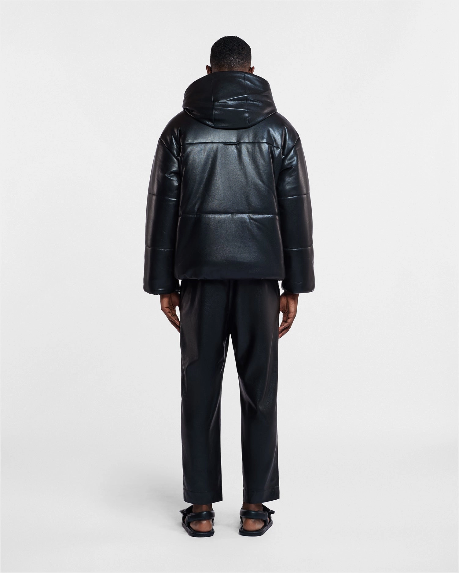 Hide Mens - Okobor? Alt-Leather Hooded Puffer - Black Wide Range